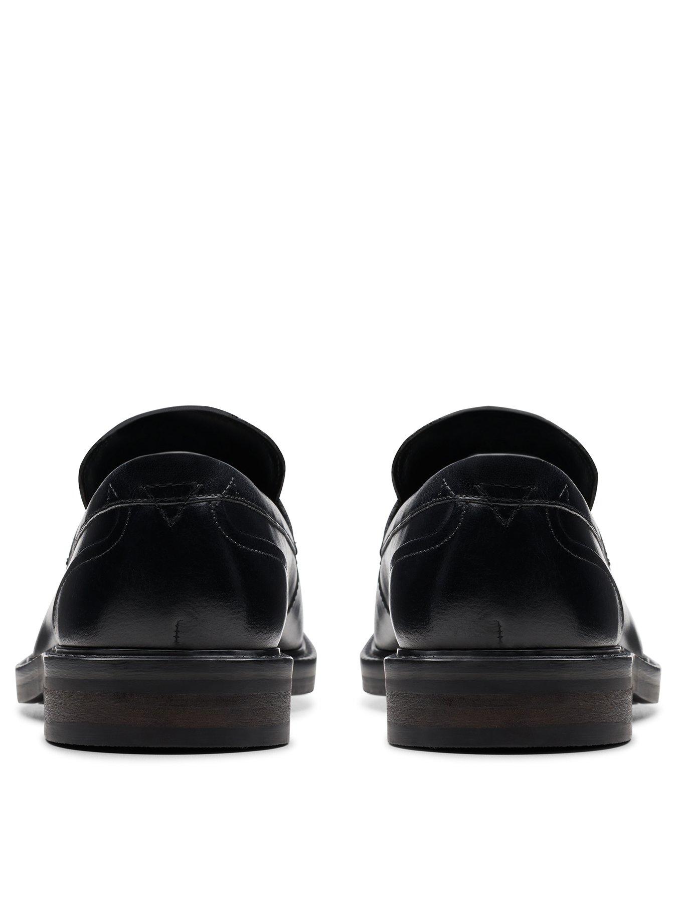 Image 3 of 7 of Clarks Aldwin Step Loafers - Black