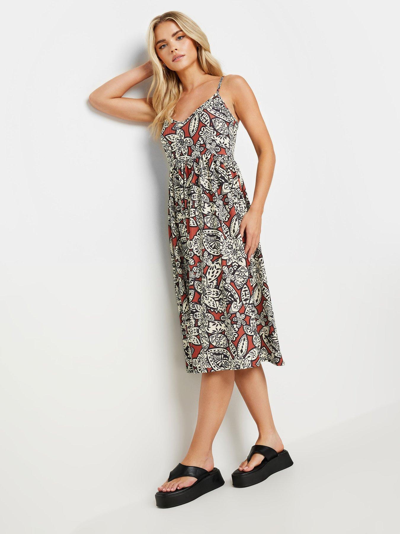 Image 3 of 4 of PixieGirl Petite Floral Stencil Midi Rib Dress - Orange