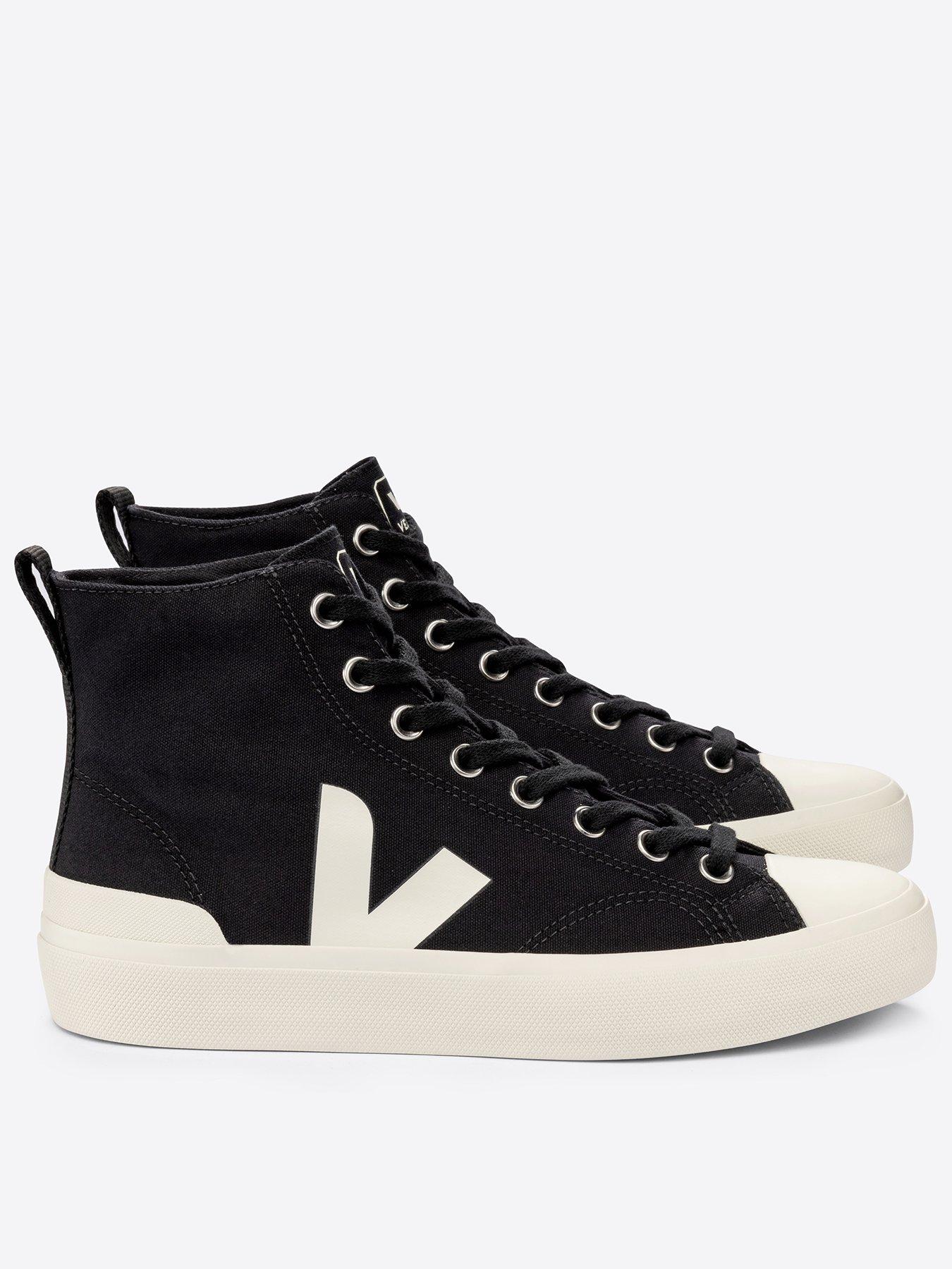 Veja Women's Wata II Hi Canvas Trainers - Black/Off White