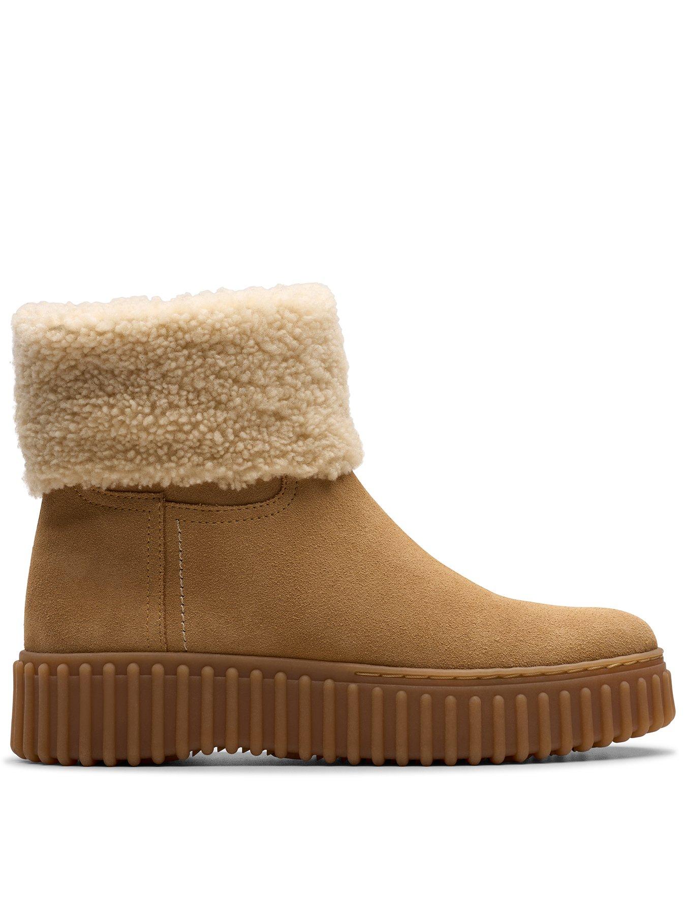 Clarks Torhill Moss Ankle Warmlined Boot