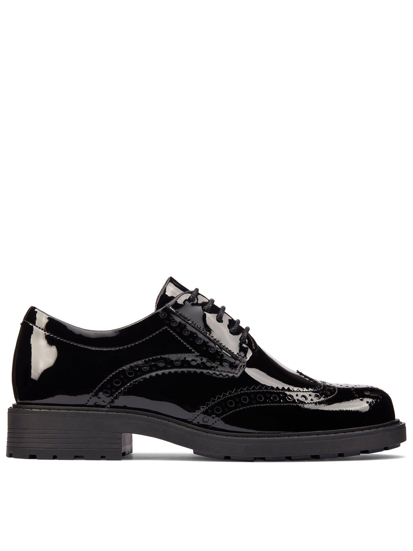 Clarks Page Walk Brogue Black Pat Very