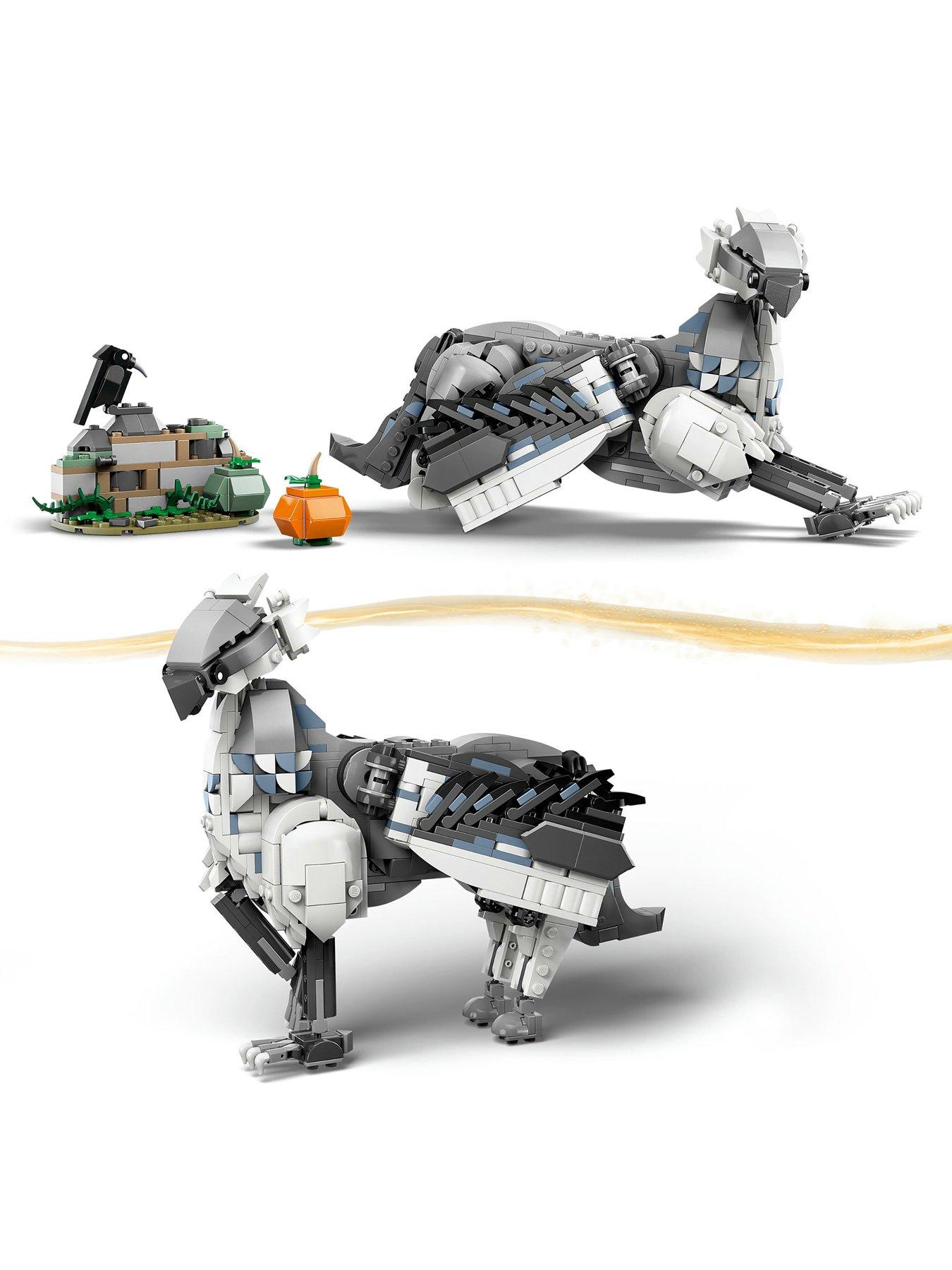 Image 4 of 7 of LEGO Harry Potter Buckbeak Figure Building Toy 76427