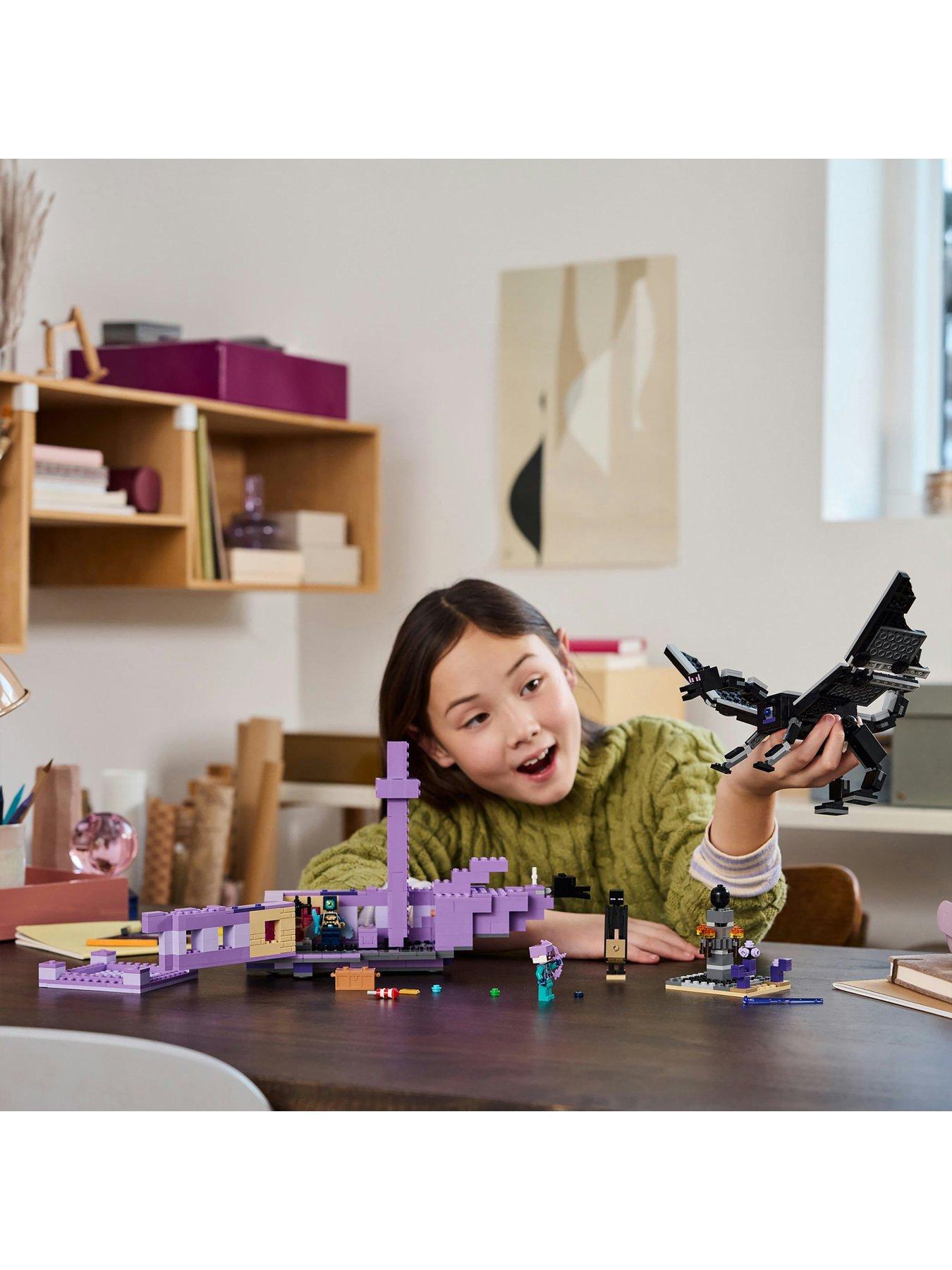 Image 6 of 8 of LEGO Minecraft The Ender Dragon and End Ship 21264