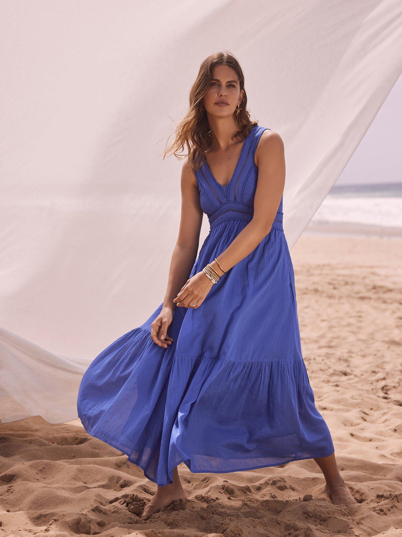 undefined Pleat Detail Maxi Dress