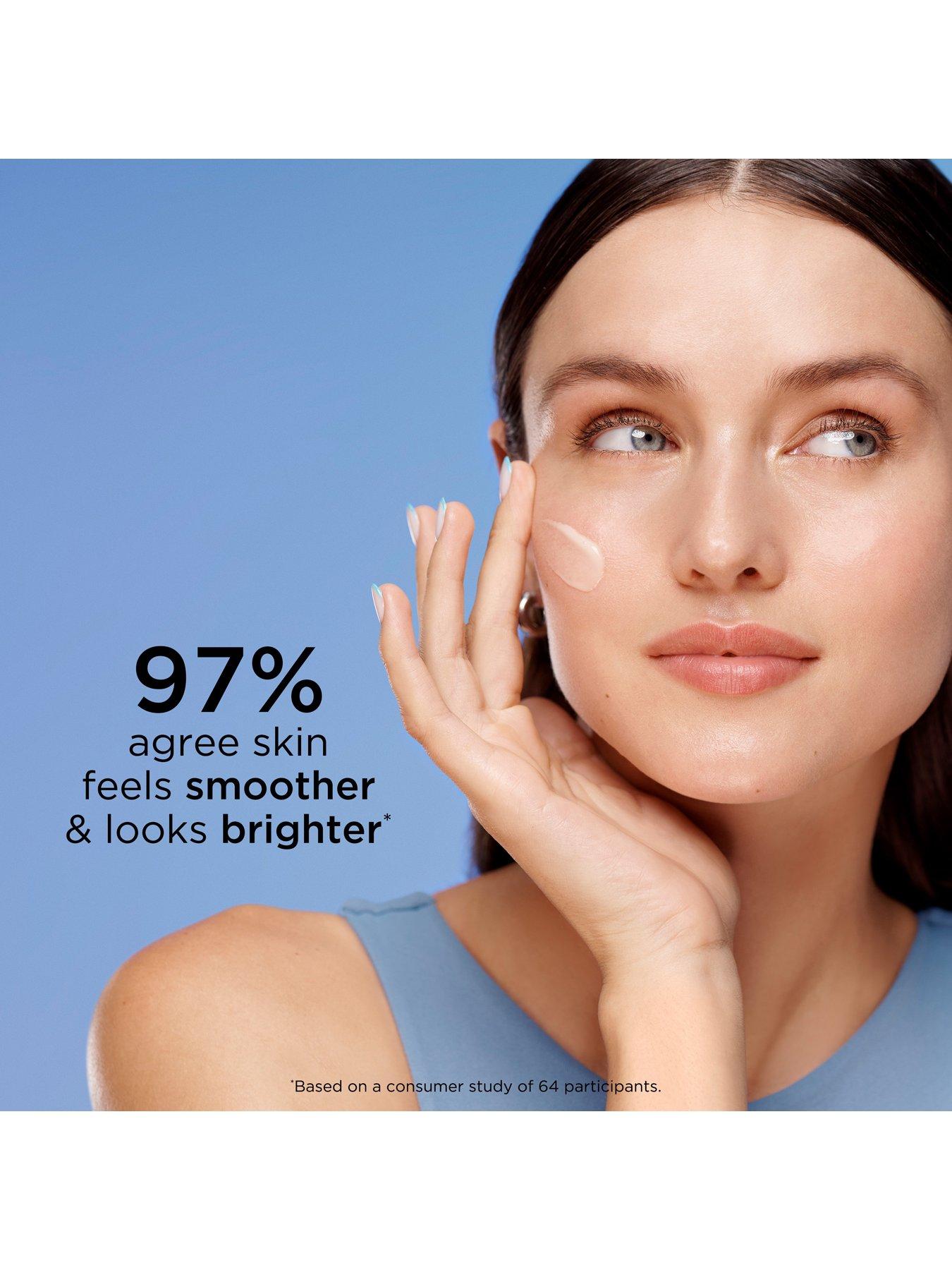 Image 3 of 8 of Elizabeth Arden Eight Hour HydraPlay Skin Perfecting Daily Moisturizer 45ml