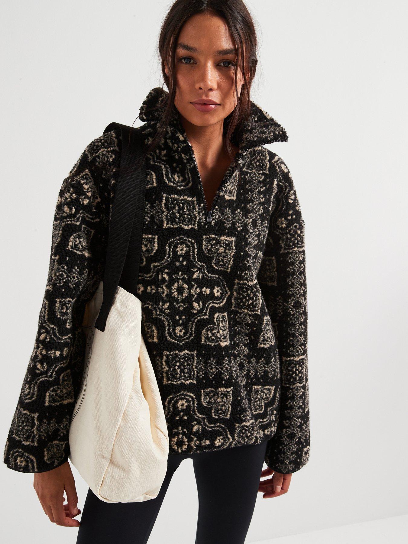 undefined Aztec Printed Sherpa Fleece Top - Black