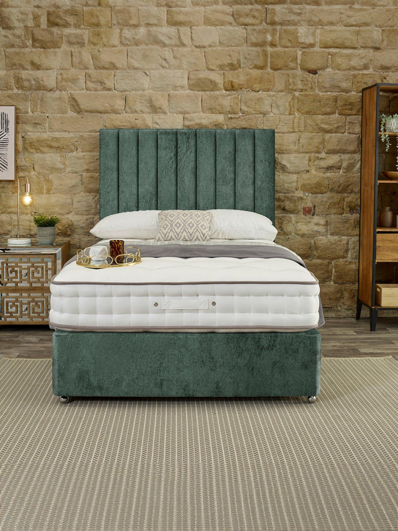 undefined Signature 2000 Pocket Mattress and Upholstered Divan Base Bed Set (Headboard sold separately) - FSC® Certified