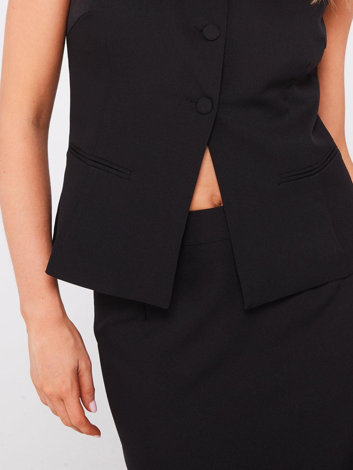 Image 4 of 4 of In The Style Split Midi Skirt - Black