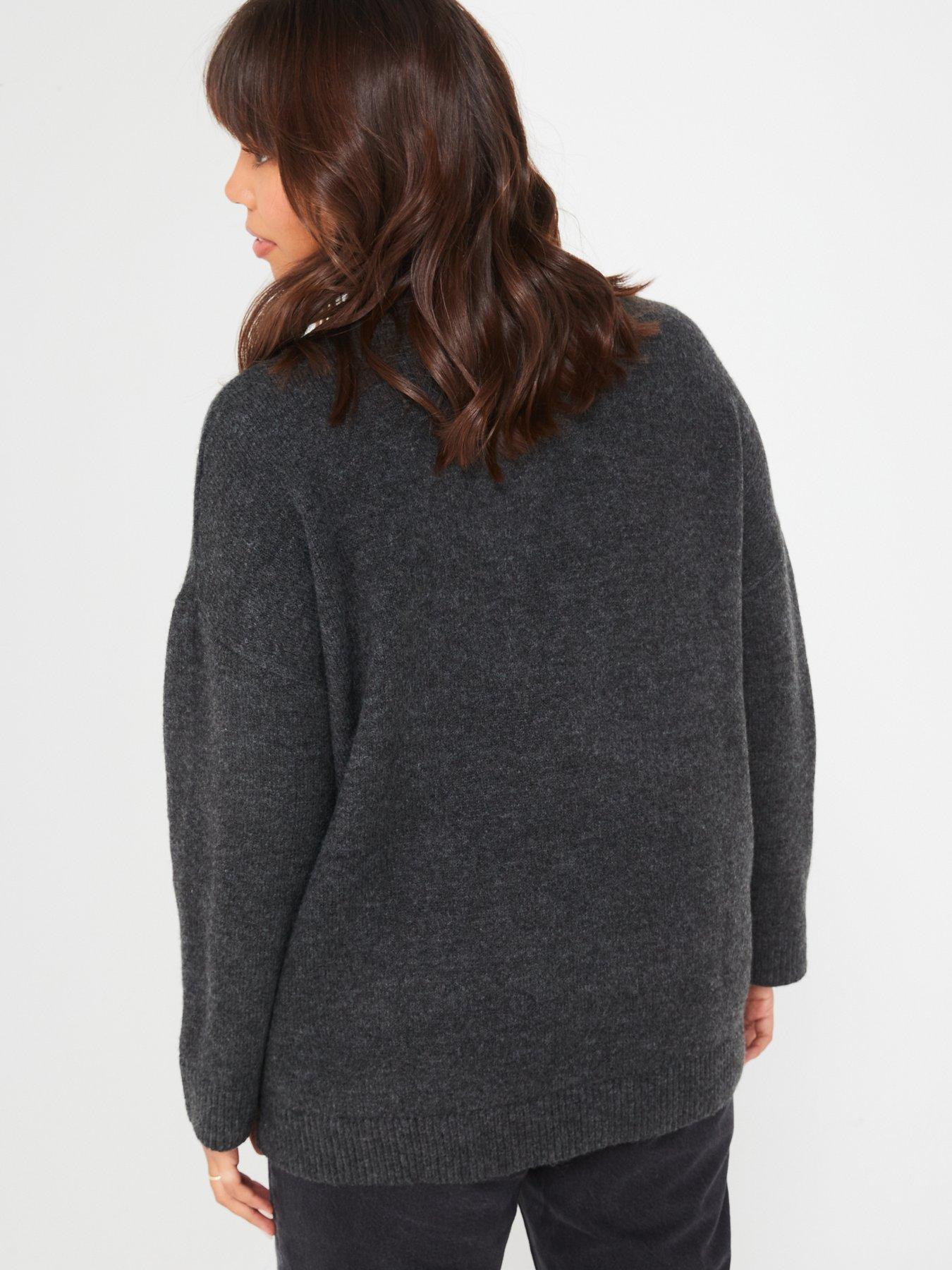 Image 2 of 6 of V by Very Curve Pearl Detail Crew Neck Jumper - Black