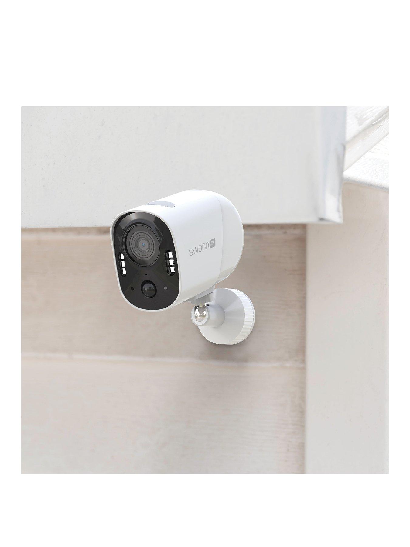 Image 3 of 7 of Swann Xtreem Pro 4K Wireless Camera with Spotlights