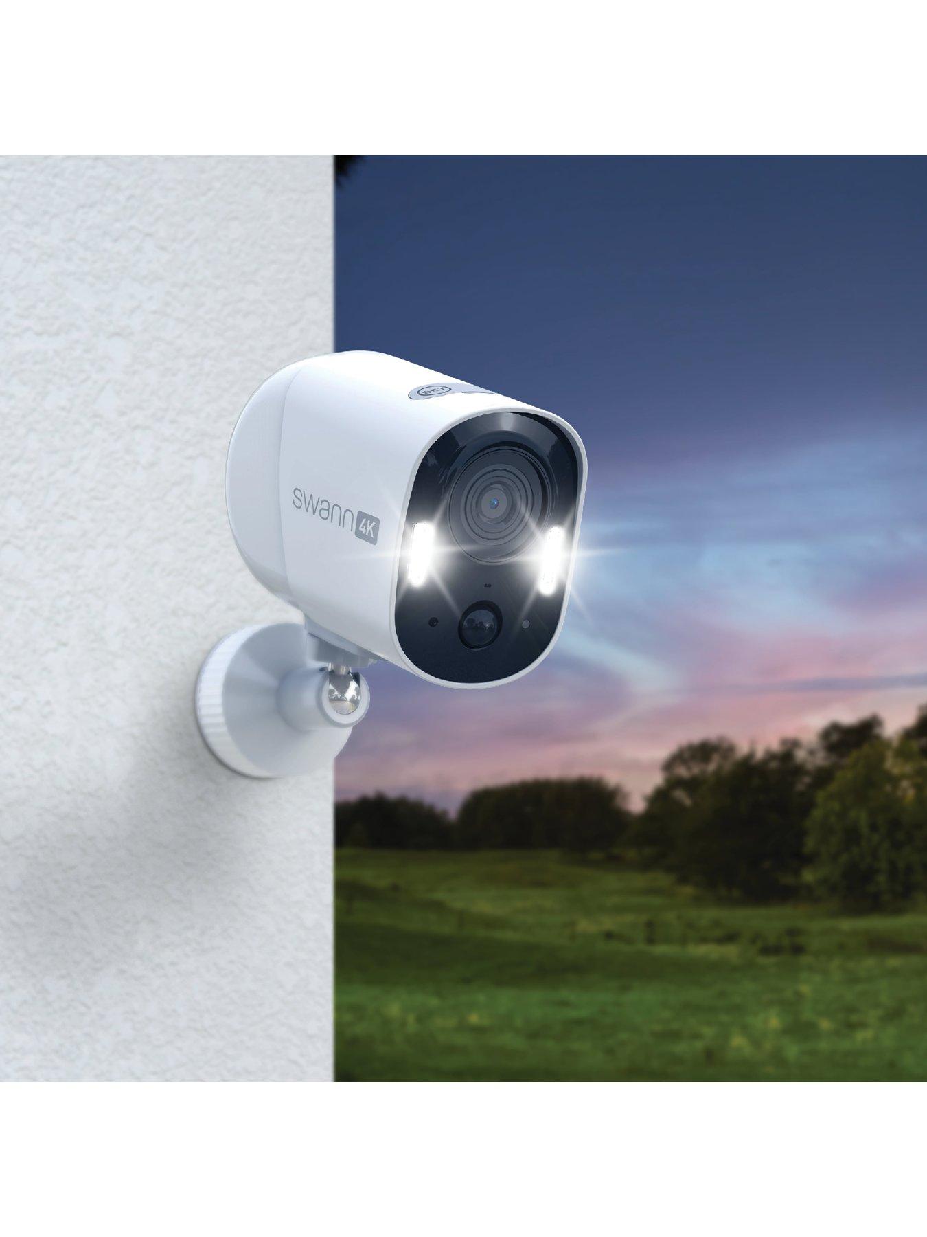 Image 4 of 7 of Swann Xtreem Pro 4K Wireless Camera with Spotlights