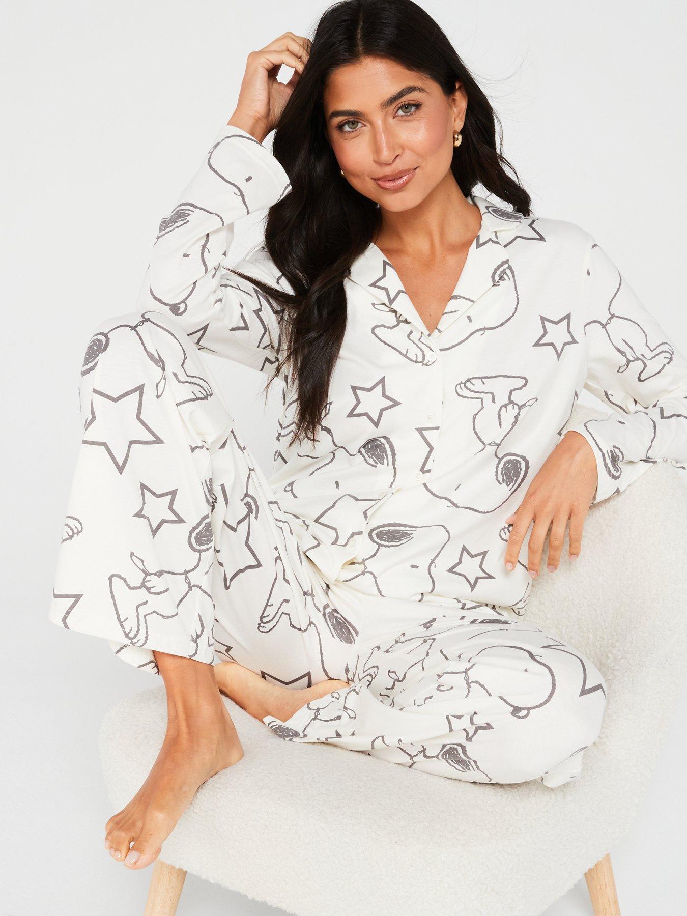 Image 4 of 4 of Snoopy Ladies Snoopy Long Sleeve Top And Wide Leg Pyjama Set - Off White