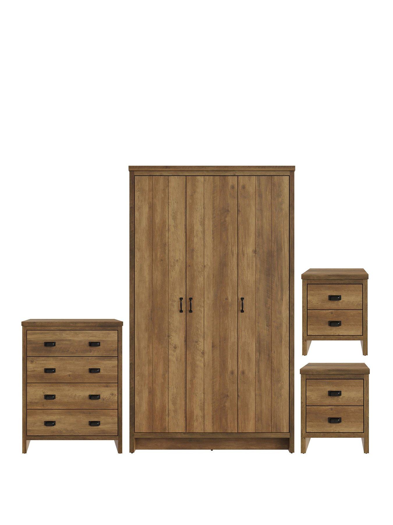 Image 2 of 5 of GFW Boston 4&nbsp;Piece Package - 3&nbsp;Door Wardrobe + 4 Drawer Chest + Pair of&nbsp;Bedside Chests- Oak