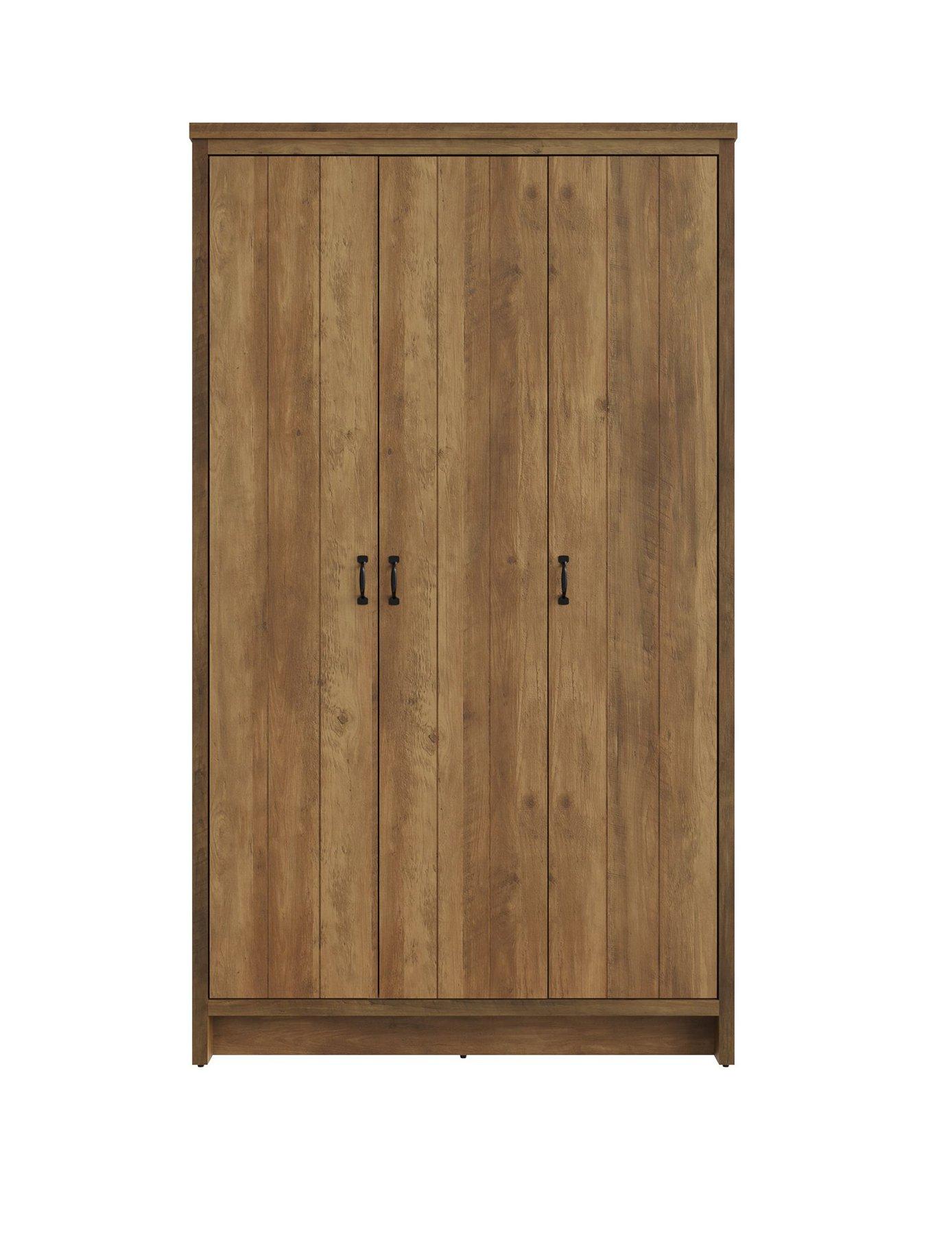 Image 3 of 5 of GFW Boston 4&nbsp;Piece Package - 3&nbsp;Door Wardrobe + 4 Drawer Chest + Pair of&nbsp;Bedside Chests- Oak