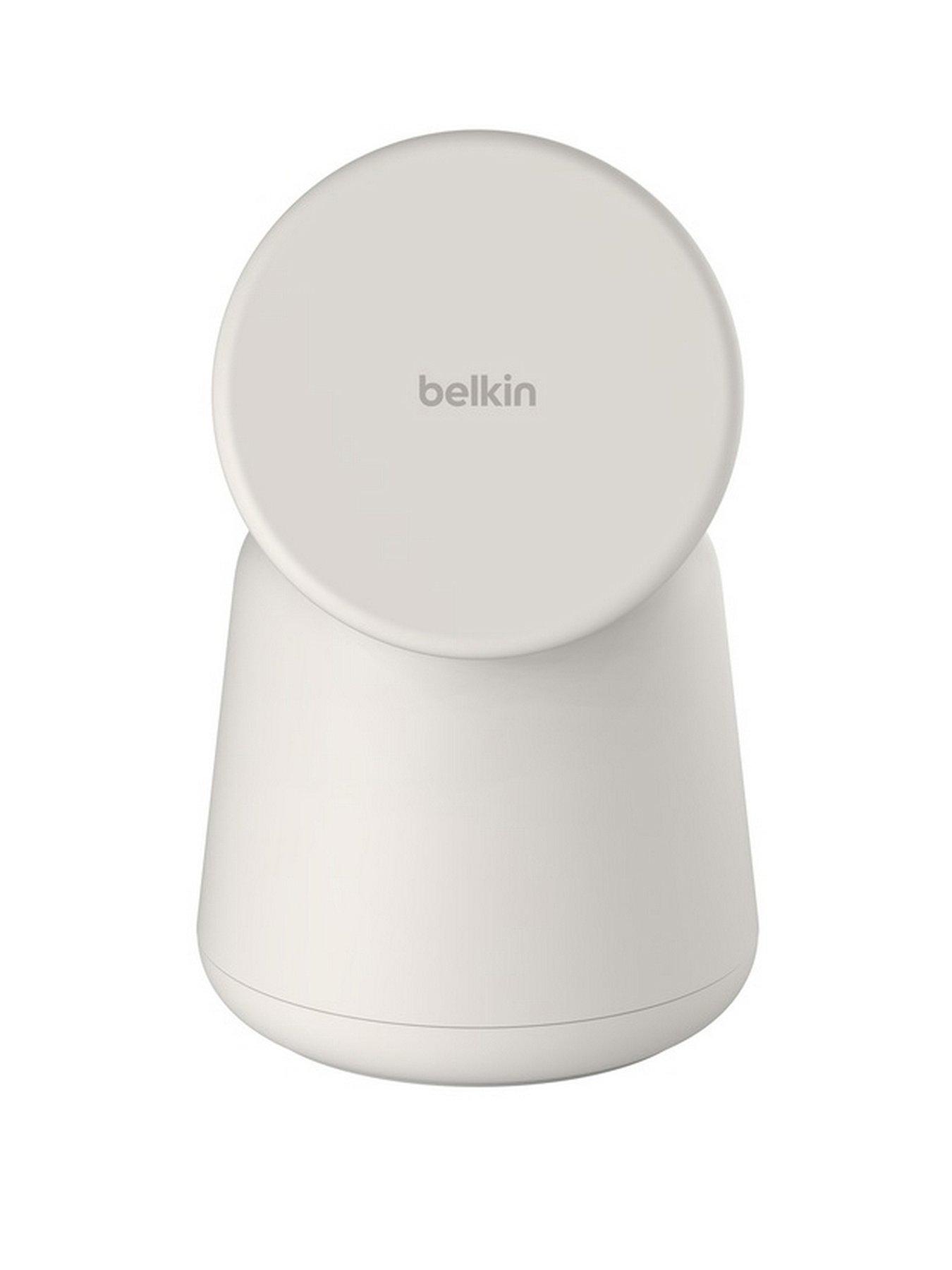 Image 3 of 6 of Belkin 2-in-1 Magsafe Wireless Charging Dock - iPhone &amp; Apple Watch, iPhone 15/14/13/12 Series Compatible - Sand