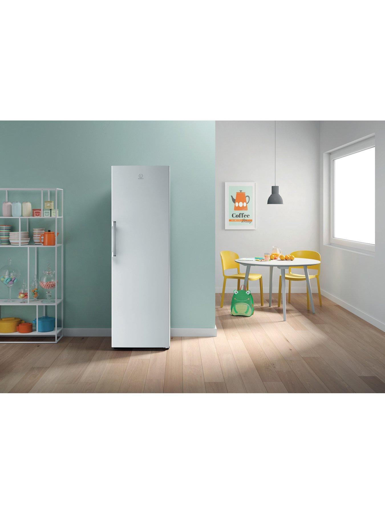 Image 3 of 6 of Indesit Low Frost SI62W Fridge - White