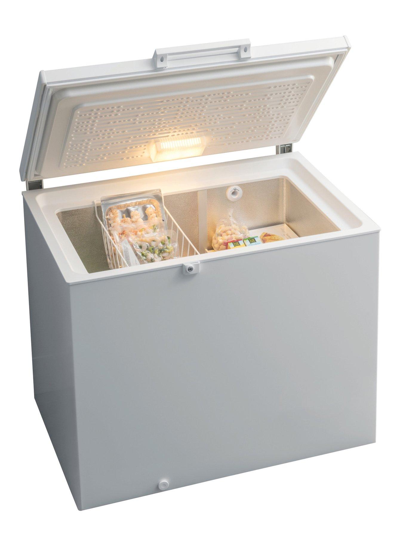 Image 2 of 7 of Hotpoint Low Frost CS2A400HFMFA1 Chest Freezer - White