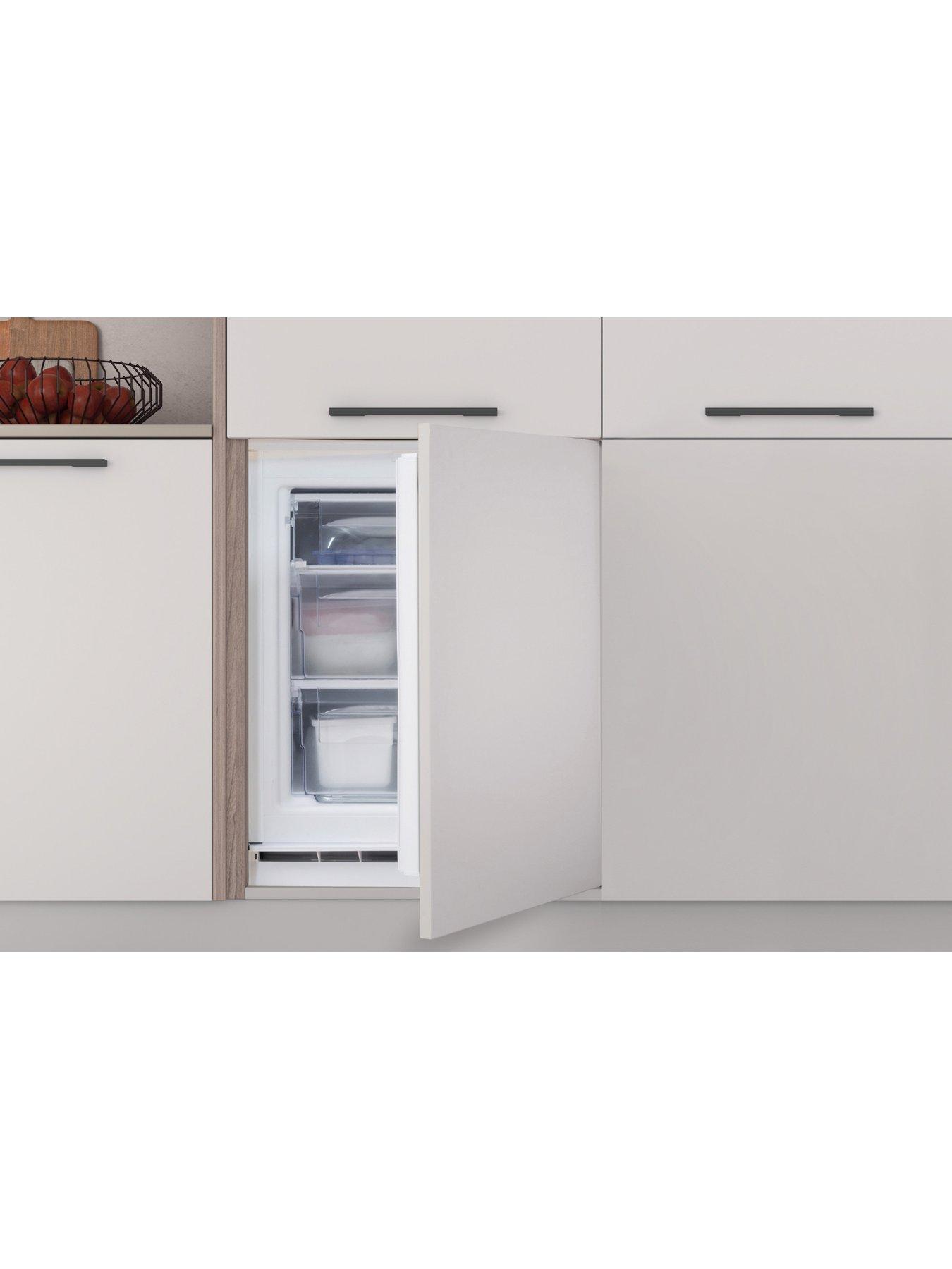 Image 2 of 7 of Indesit INBUFZ011 Low Frost&nbsp;Under-Counter Freezer - White