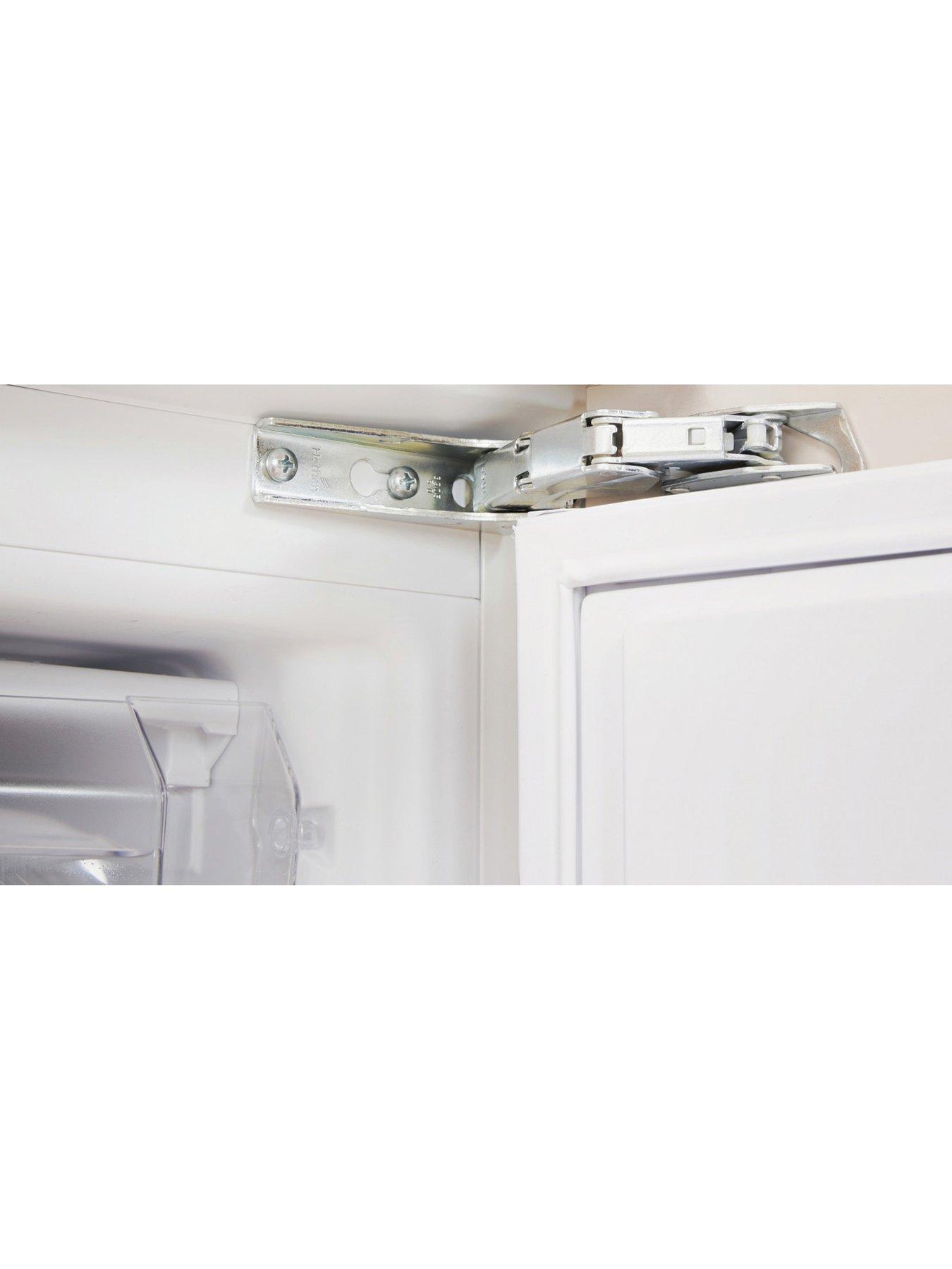 Image 4 of 7 of Indesit INBUFZ011 Low Frost&nbsp;Under-Counter Freezer - White