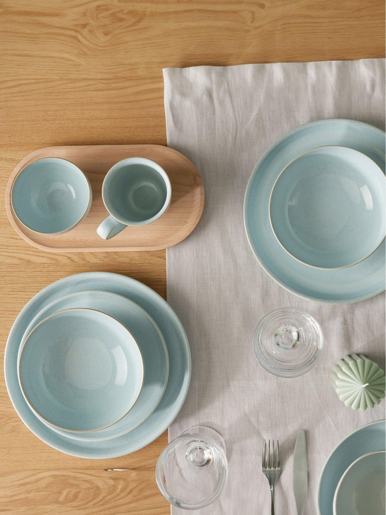 Image 6 of 6 of Denby Elements Set of 4 Medium Coupe Plates in Jade Light Green