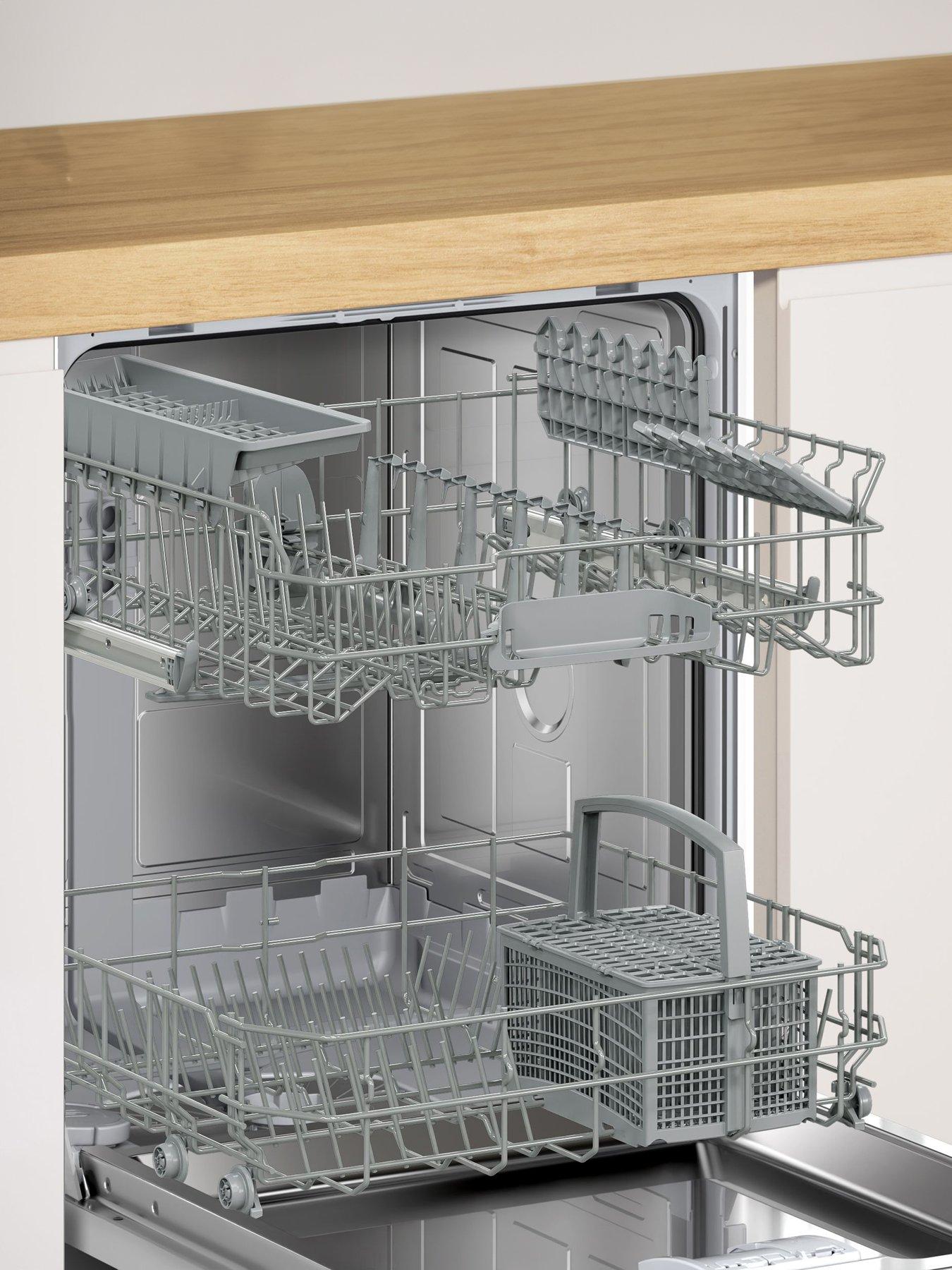 Image 4 of 7 of Bosch Series 2 SMV2HTX02G Full Size, 13-Place Settings Integrated Dishwasher with Info Light