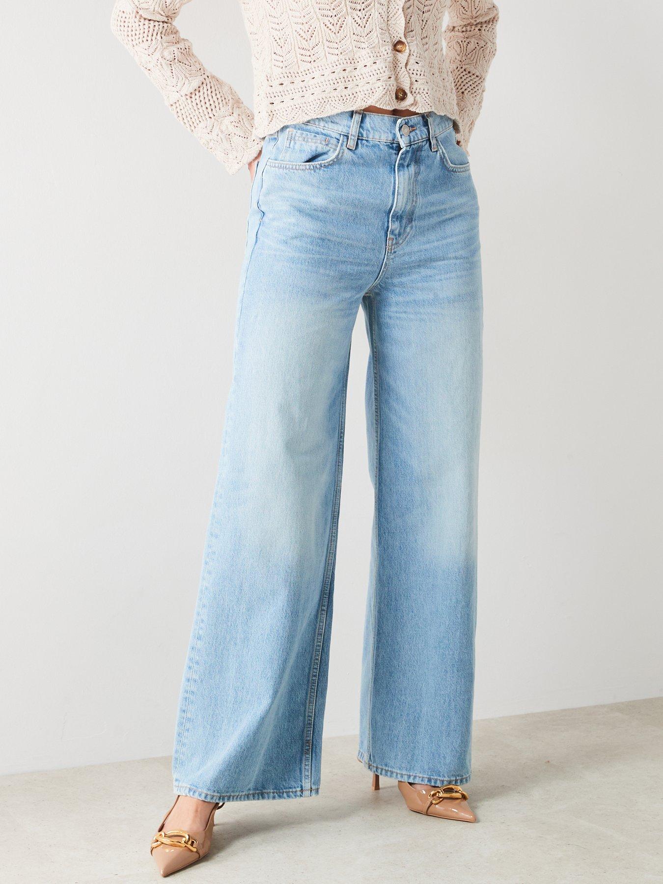 undefined Low-rise Loose-fit Wideleg Jeans