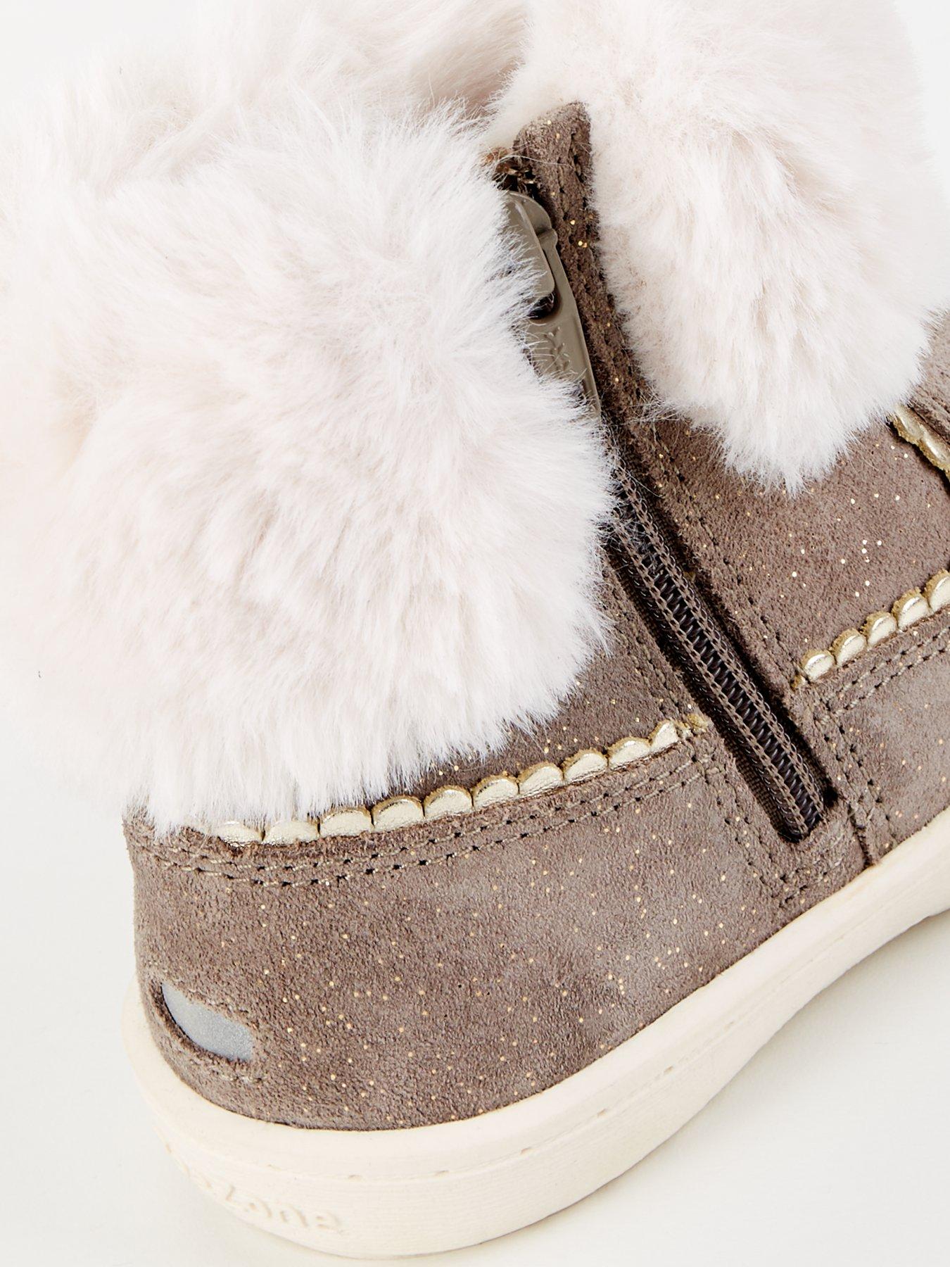 Image 7 of 7 of V by Very Toezone Pre Walker Real Suede Faux Fur Collar Boot