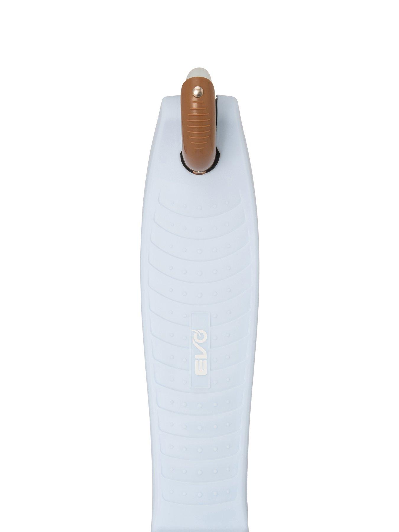 Image 3 of 6 of EVO Mini Cruiser with Basket - Sky Blue