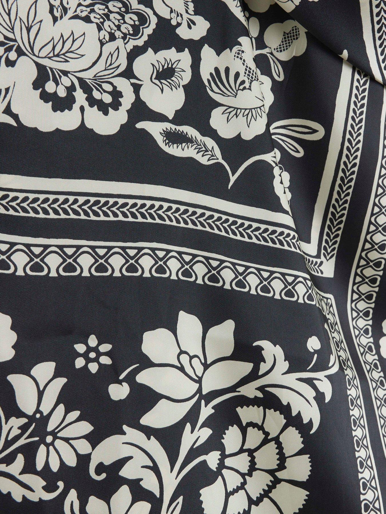 River island black and white top deals
