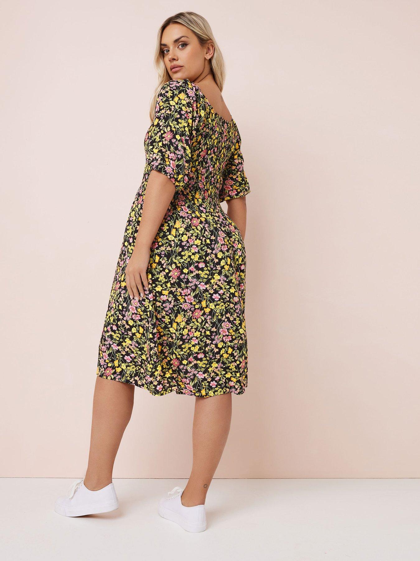 Image 2 of 4 of Yours Curve Shirred Gypsy Dress - Pink/Black