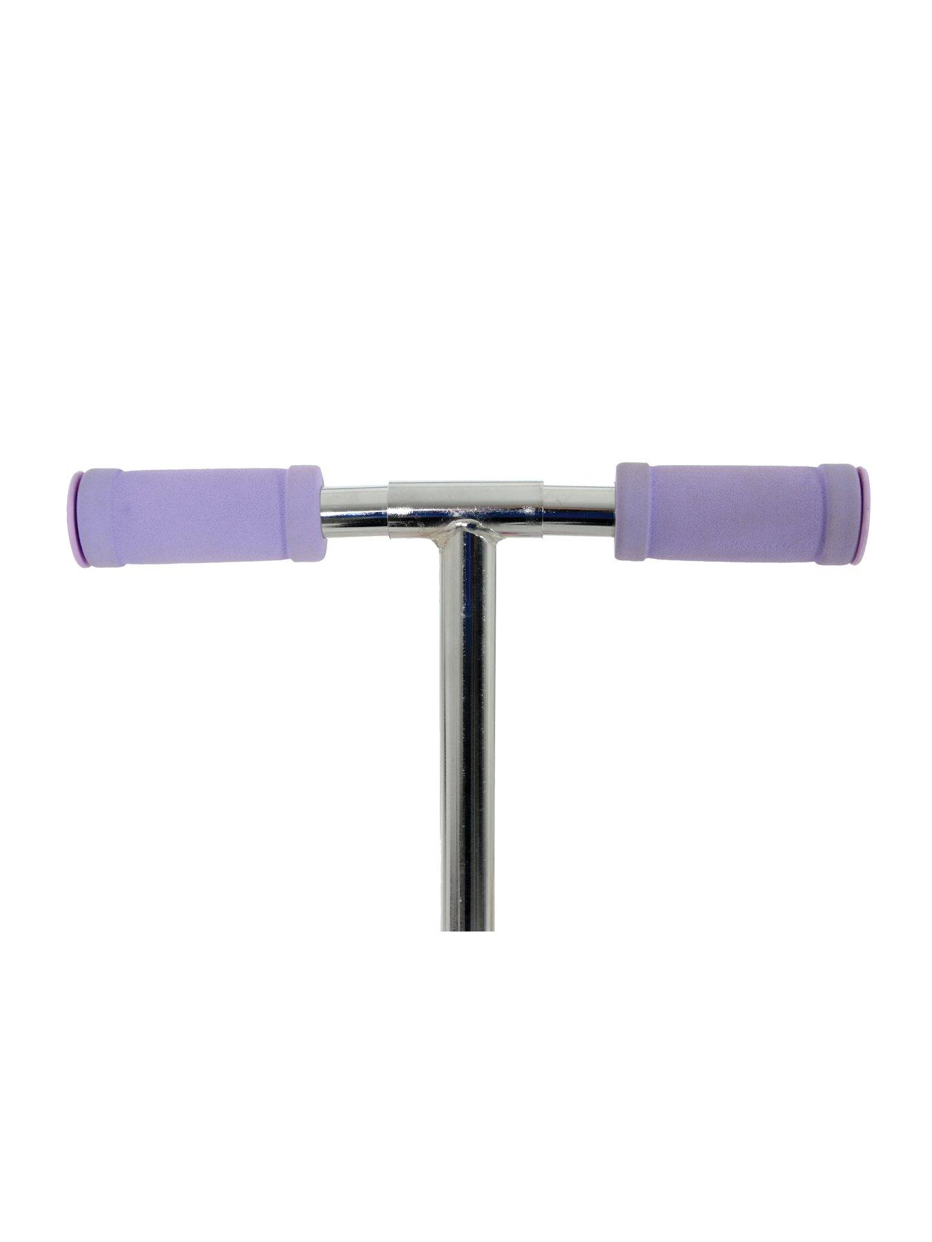 Image 2 of 6 of Disney Princess Folding Inline Scooter with Light Up Wheels
