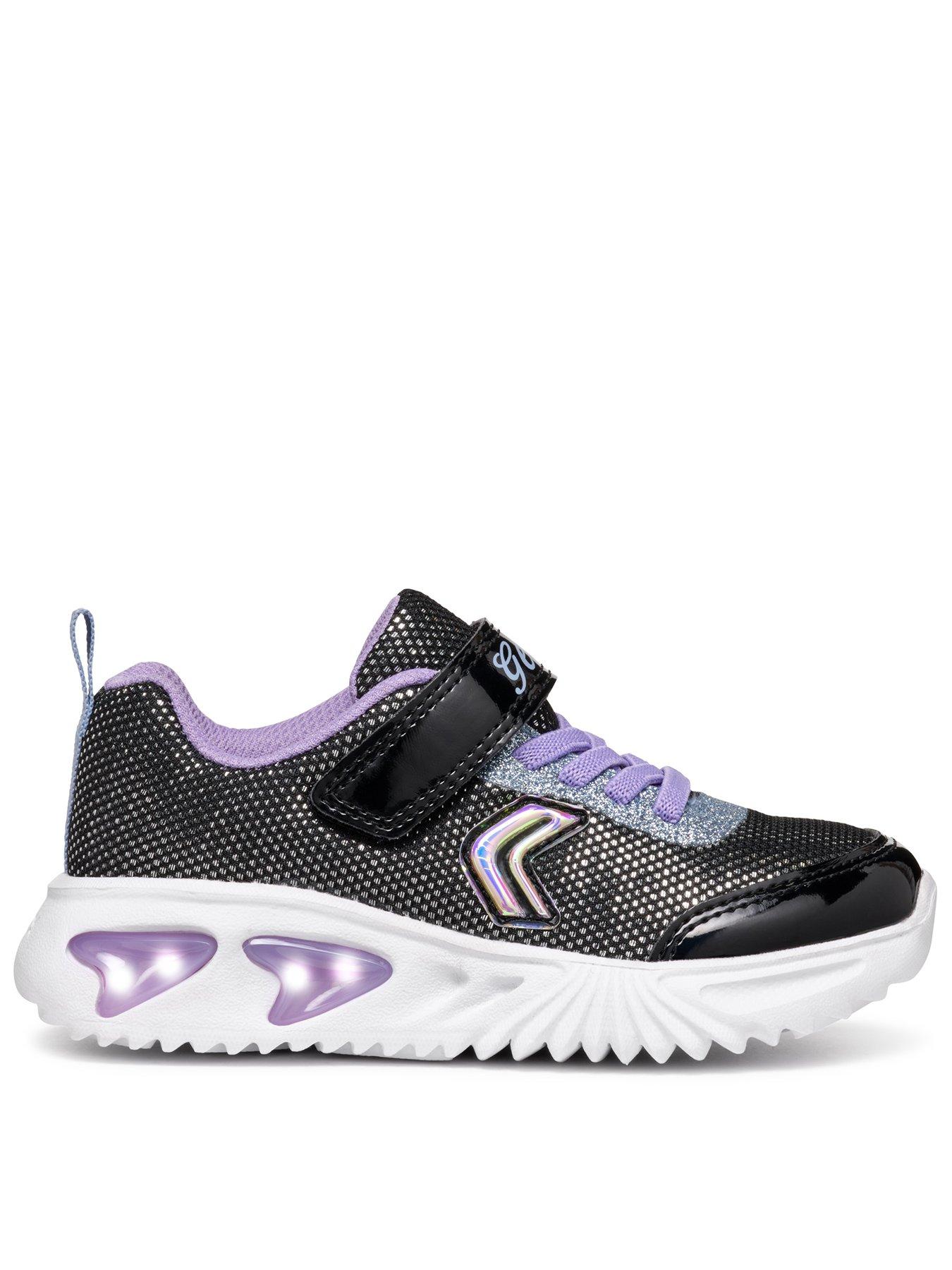 undefined Assister Girls Trainer - Black