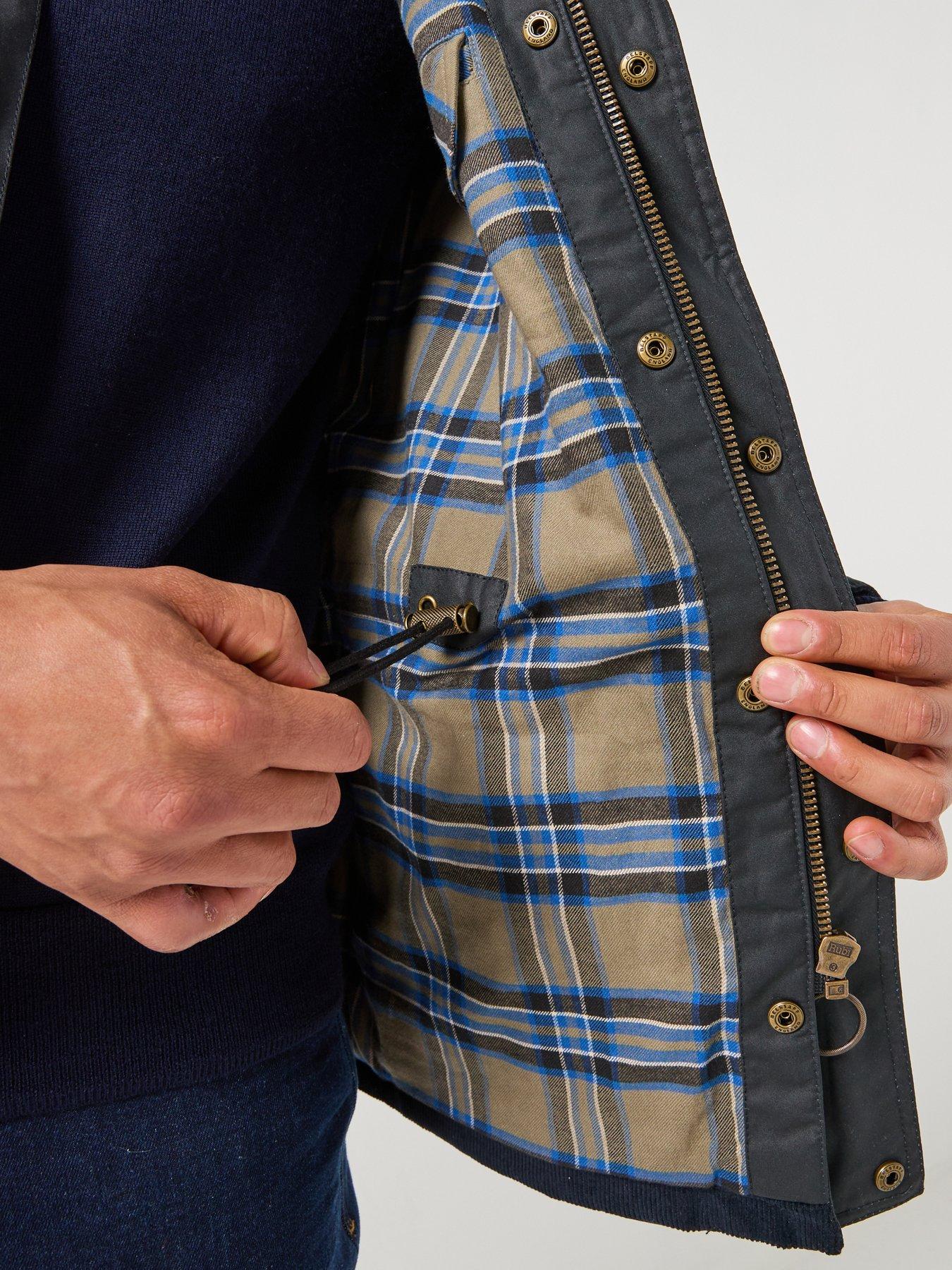 Image 5 of 6 of Belstaff Fieldmaster Wax Jacket - Navy