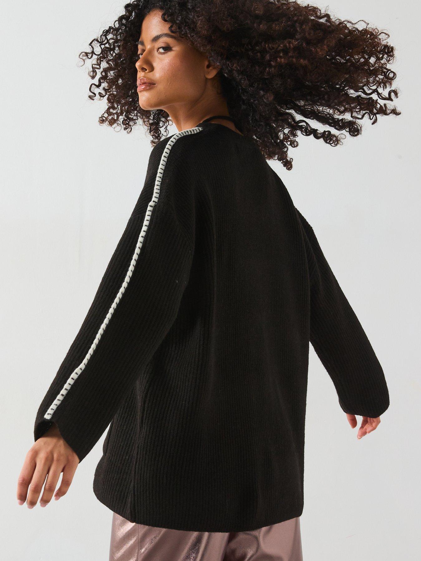 Image 2 of 6 of Vero Moda Zora Long Sleeve V-Neck Cardigan - Brown