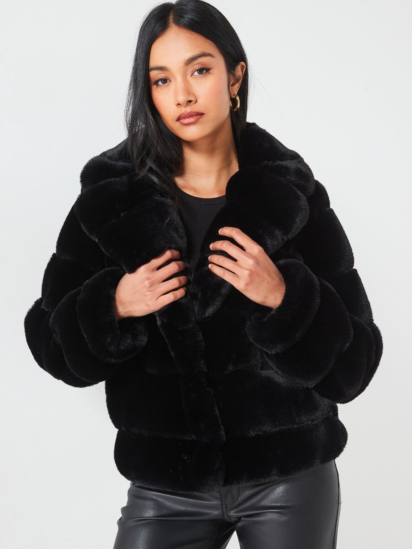 undefined Luxe Faux Carved Fur Coat - Black