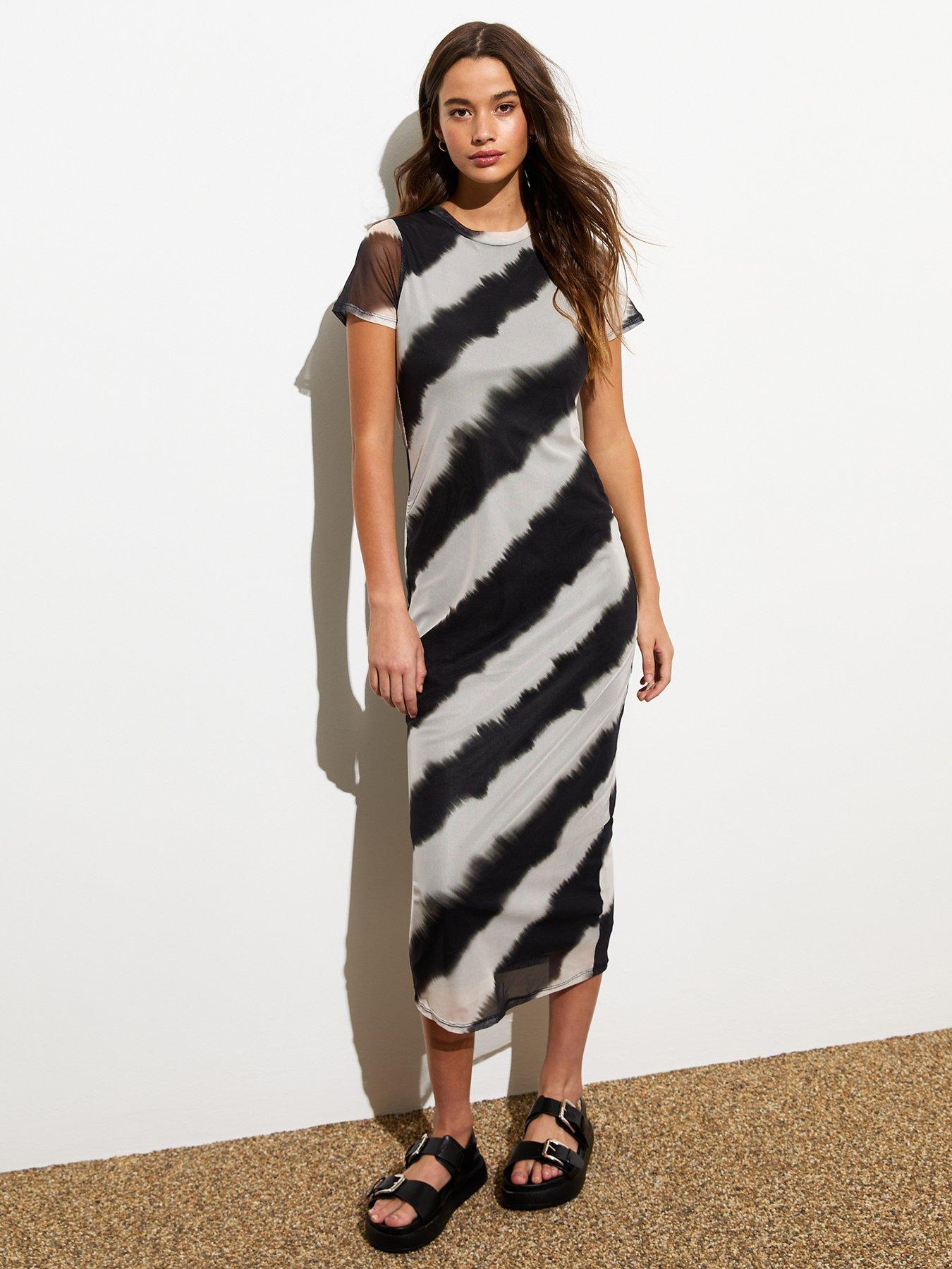 New Look Black Ombre Stripe Short-Sleeve Bodycon Midi Dress