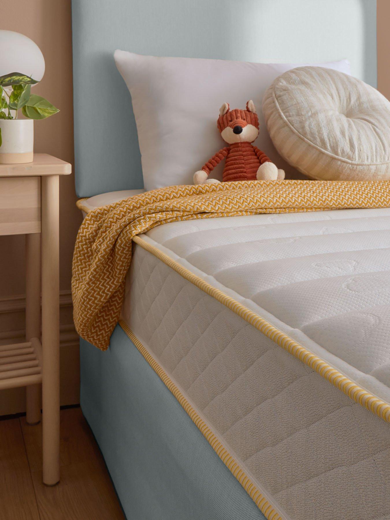 Image 5 of 8 of Silentnight Maxi-Store Bed with Miracoil Eco Mattress (Headboard Included) - Whisper
