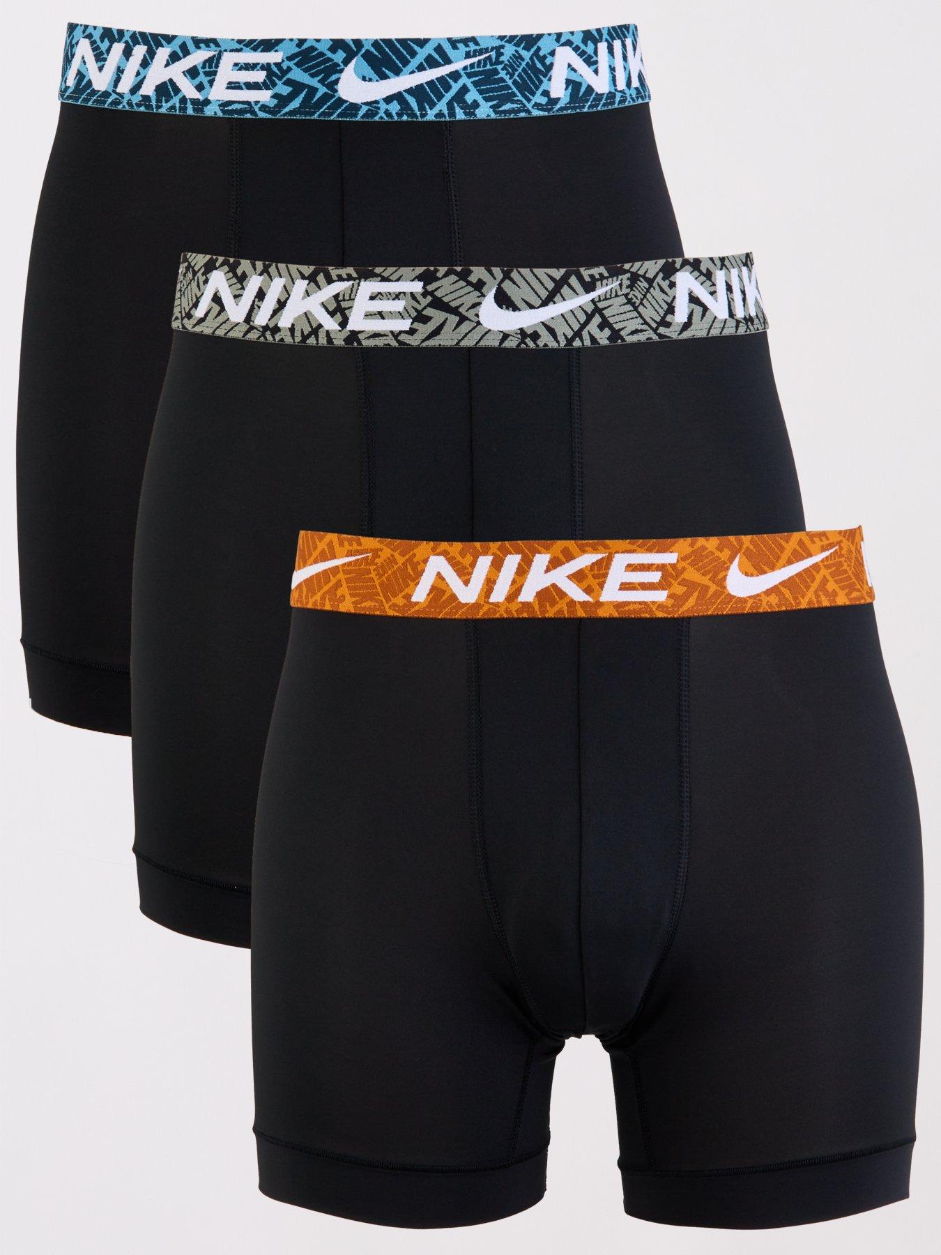 Men s Nike Clothing Shop Nike Clothes for Men Very