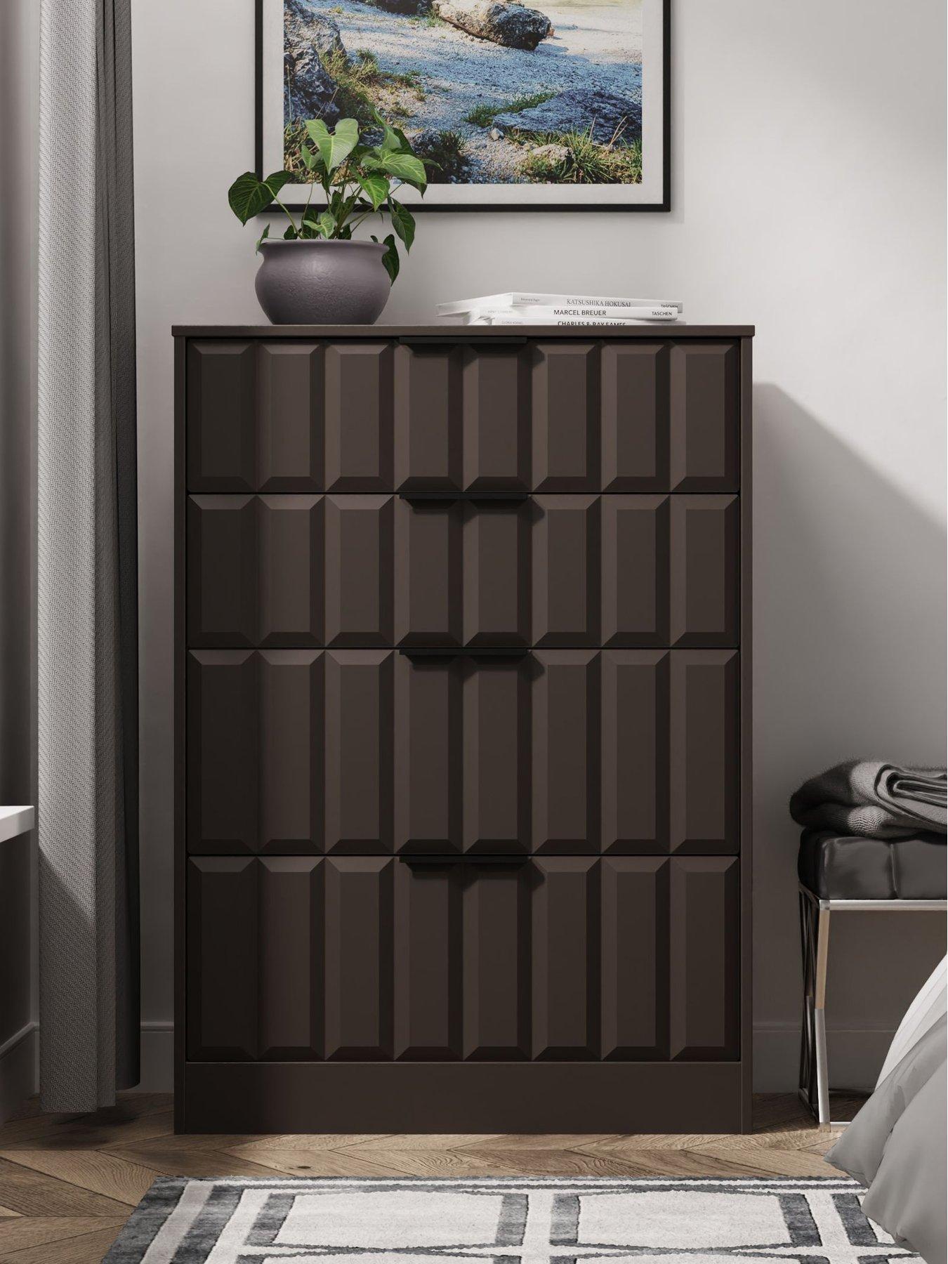 undefined Washington Ready Assembled 4 Drawer Deep Chest