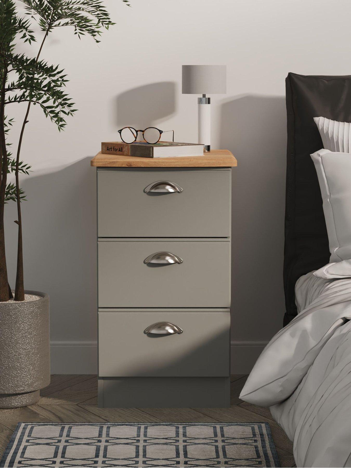undefined Tivoli Ready Assembled 3 Drawer Bedside Chest
