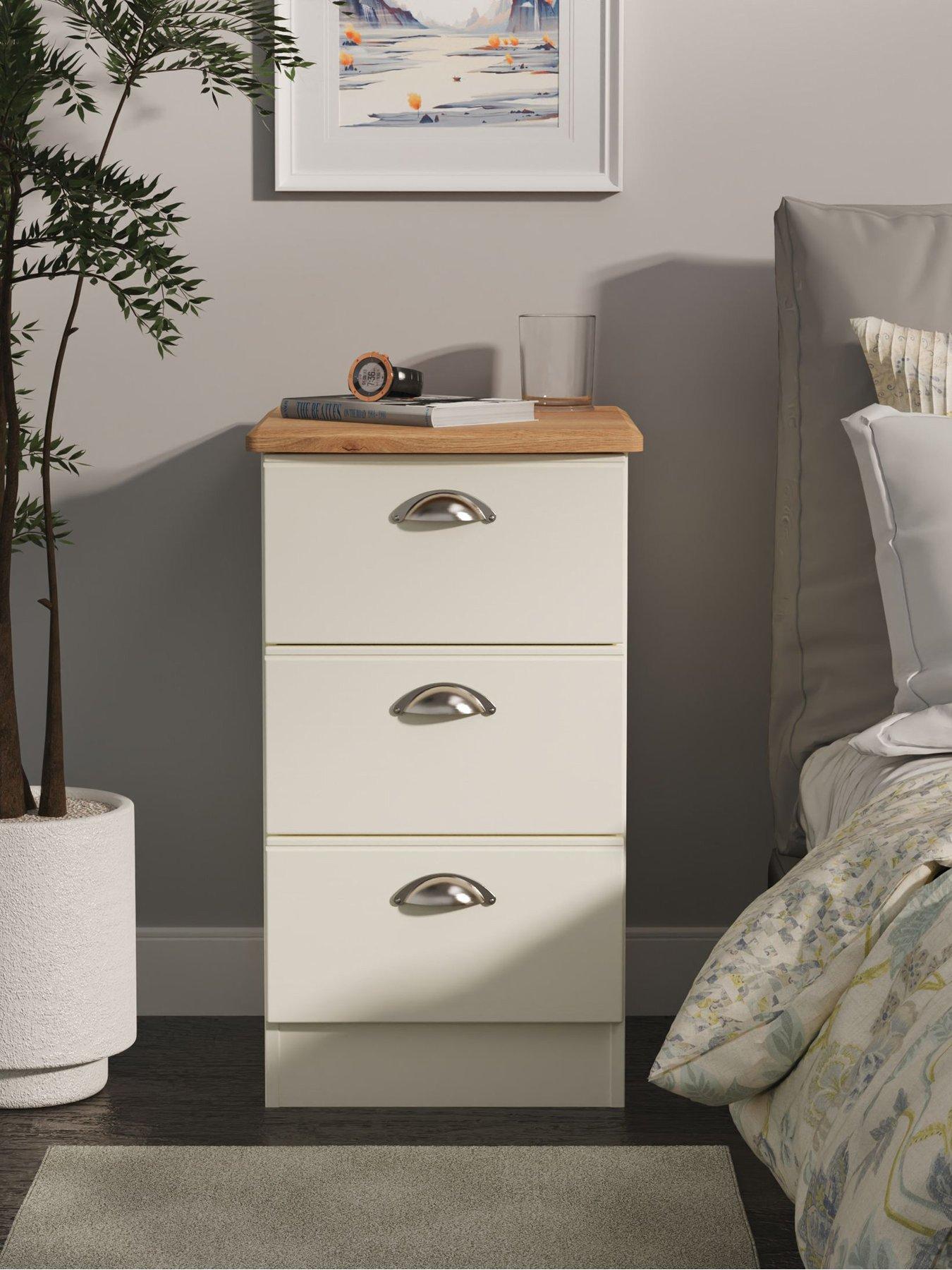 undefined Tivoli Ready Assembled 3 Drawer Bedside Chest