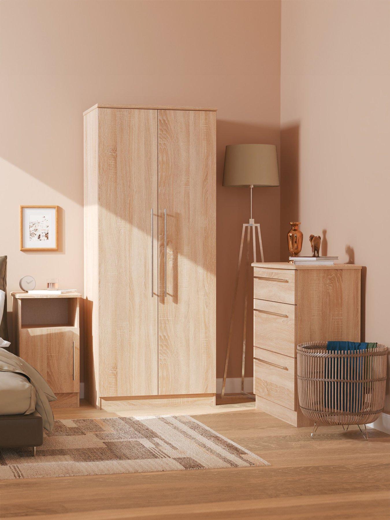 undefined Oxford Ready Assembled 3 Piece Set - Bedside Chest, 2 Door Wardrobe and 3 Drawer Chest