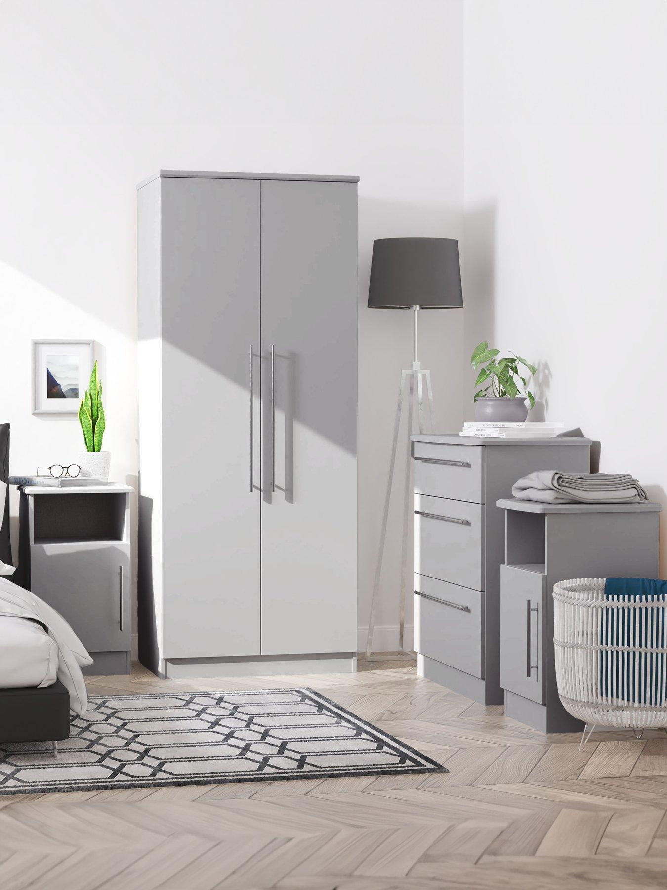 Image 1 of 5 of SWIFT Oxford Ready Assembled 4 Piece Set&nbsp;- 2x Bedside Chests,&nbsp;&nbsp;Chest of 3 Drawers, 2 Door&nbsp;Wardrobe