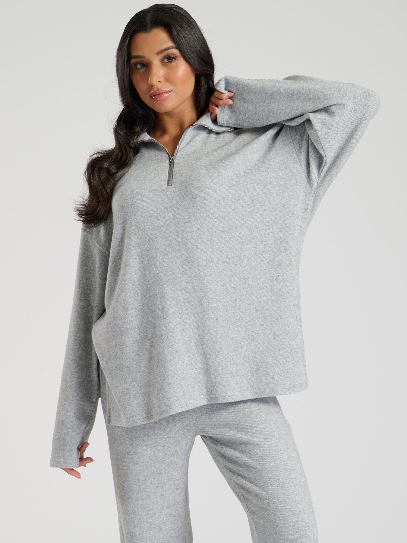 Image 3 of 5 of Loungeable Soft Knit 1/4 Zip Top - Grey/silver