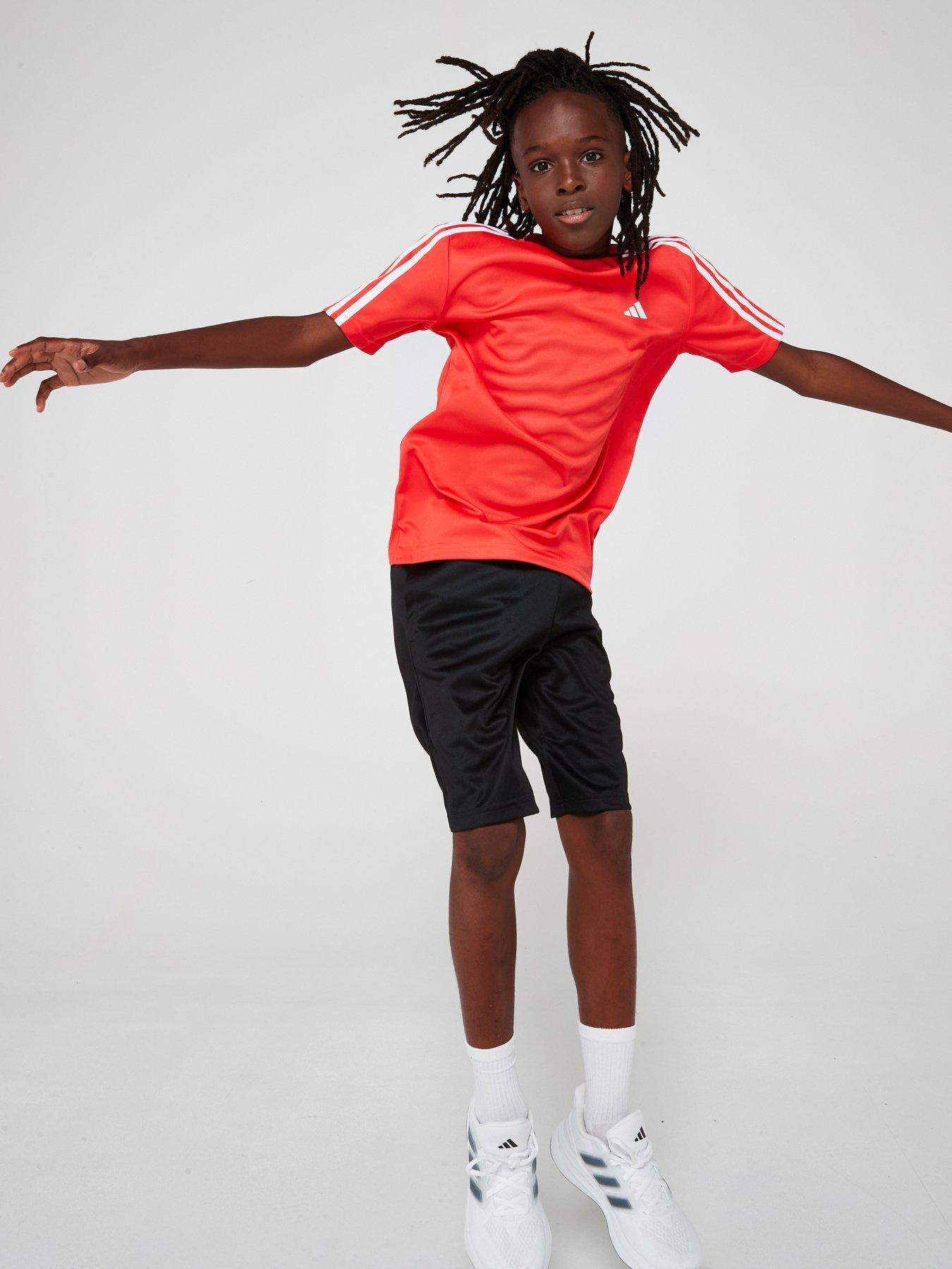 undefined Junior Boys Train Essentials 3 Stripe Set - Red