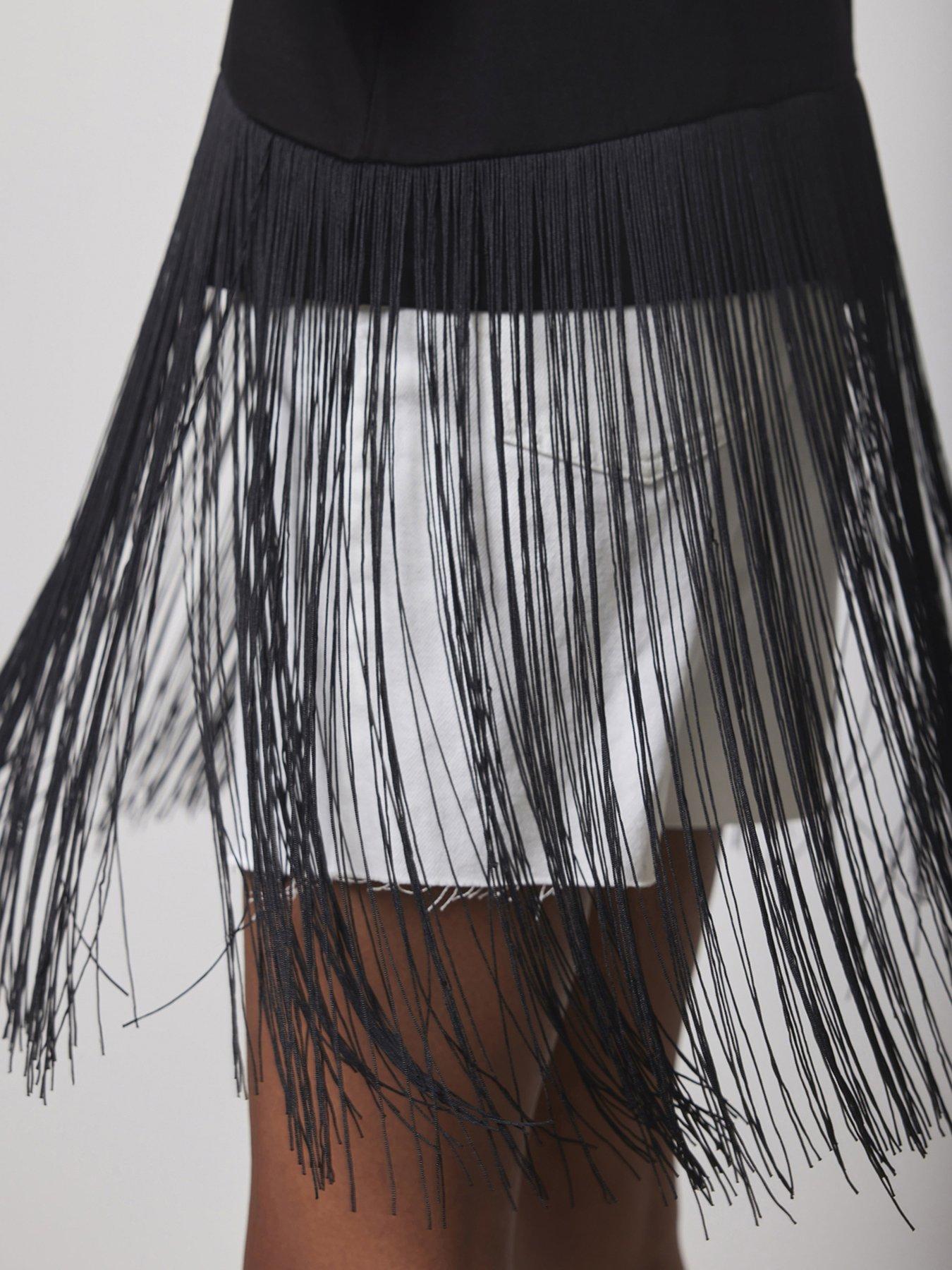 Black fringe skirt forever 21 best sale