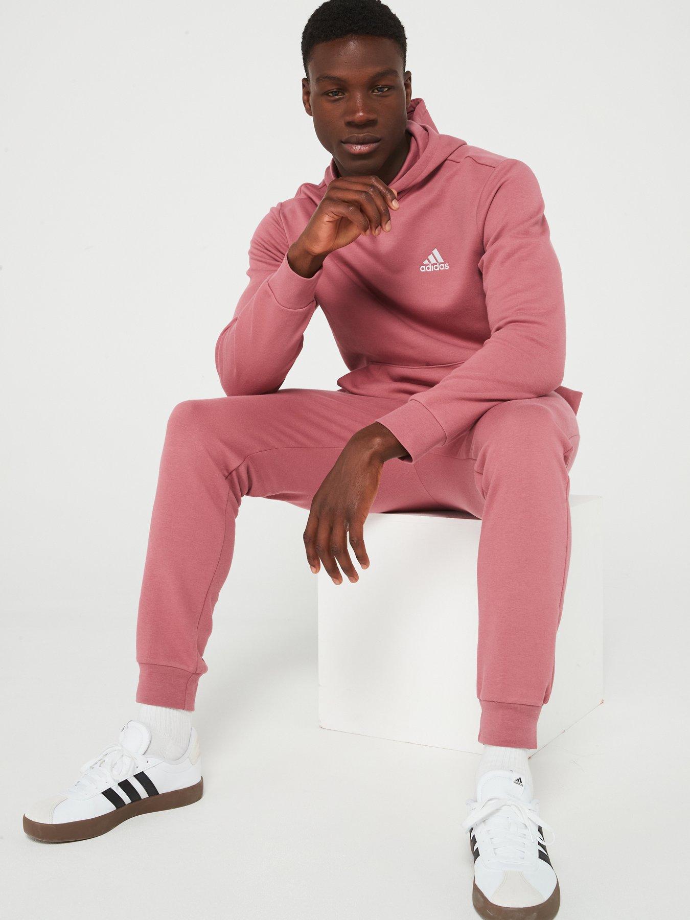 Pink sportswear 2025