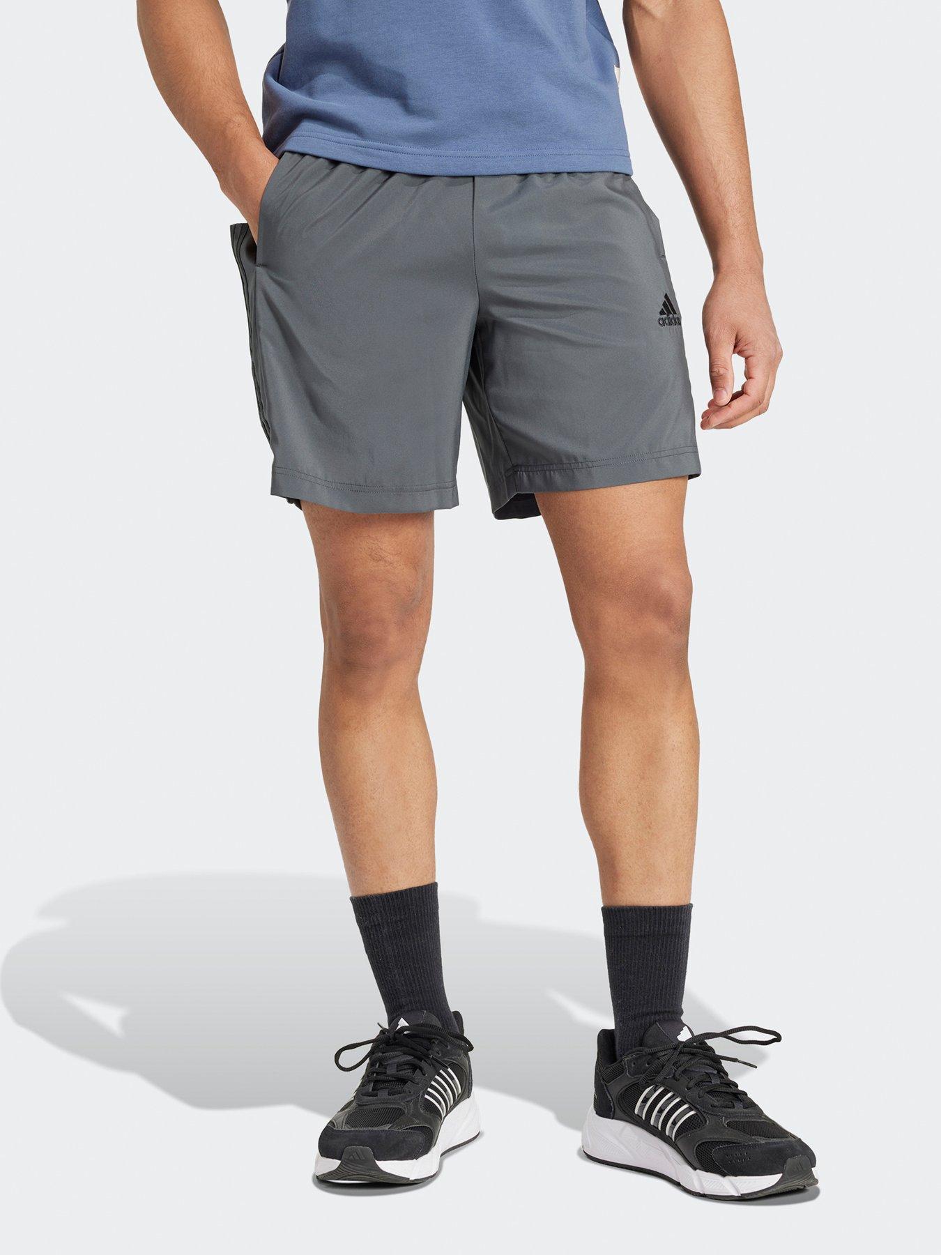 undefined Mens 3 Stripe Chelsea Short - Grey