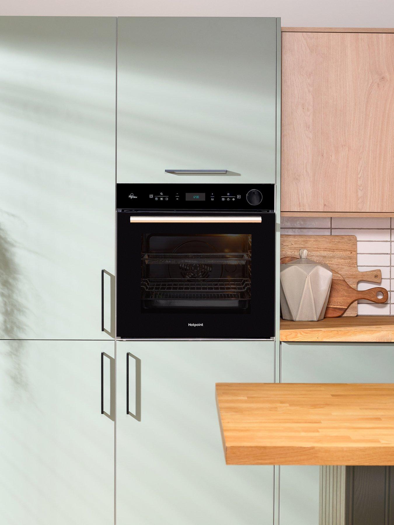 Image 3 of 8 of Hotpoint Class 4 SI4S854CBL Air Fry Built-in Electric Oven with Active Steam