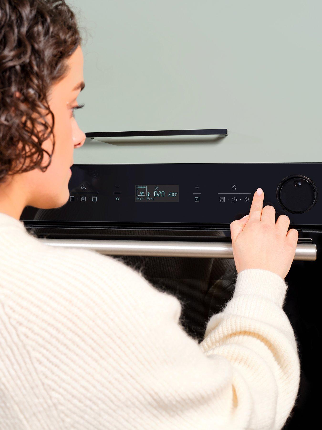 Image 5 of 8 of Hotpoint Class 4 SI4S854CBL Air Fry Built-in Electric Oven with Active Steam